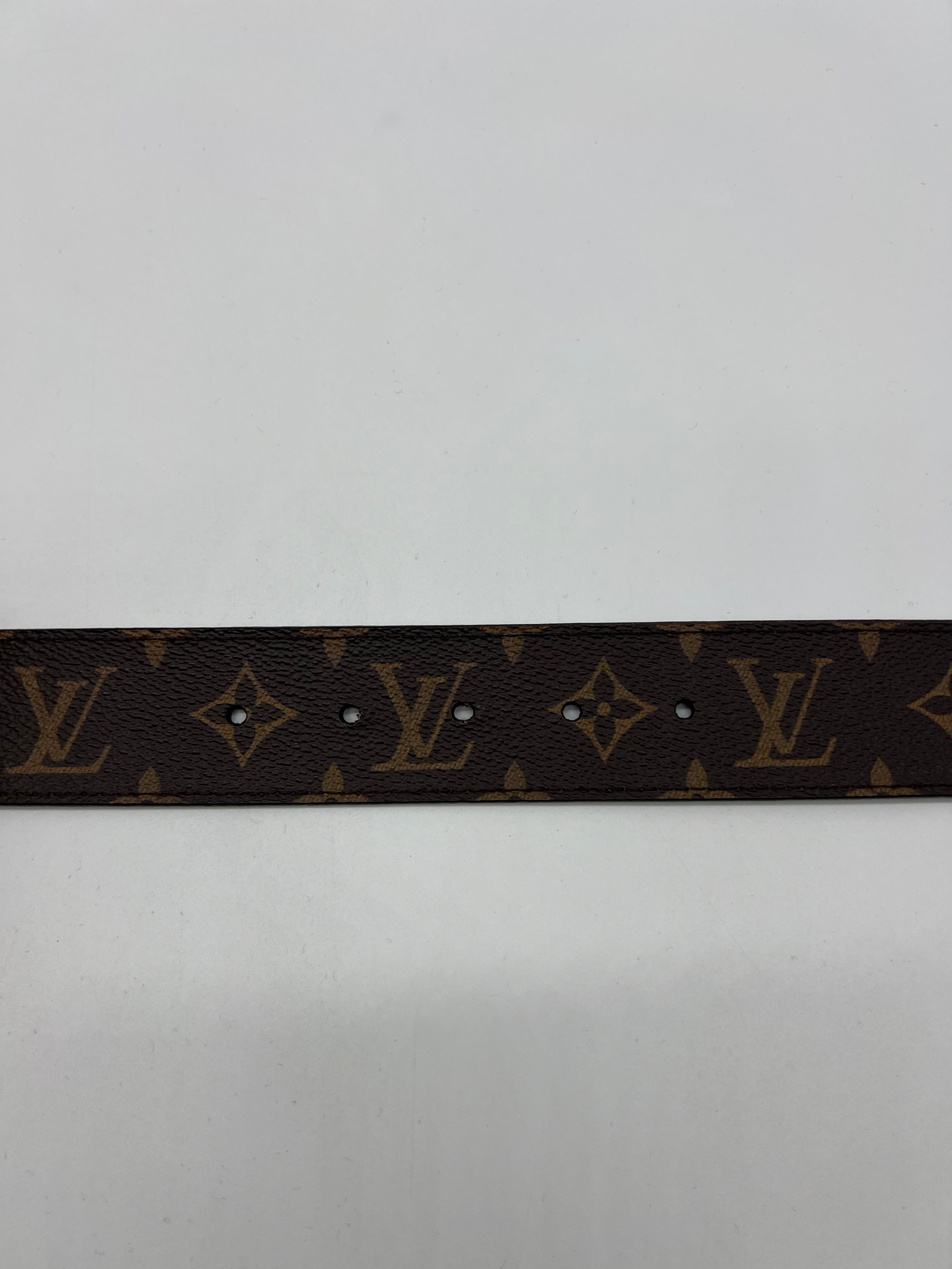 Louis Vuitton Cintura Initiales 40mm