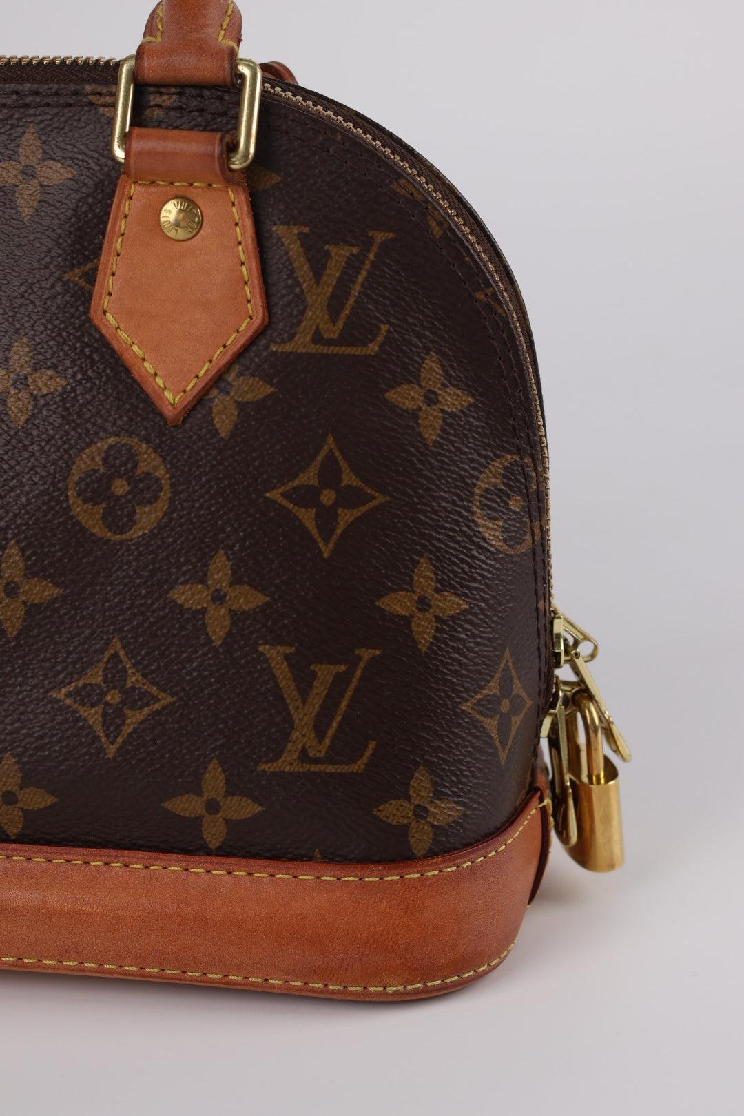 Louis Vuitton Alma BB Monogram