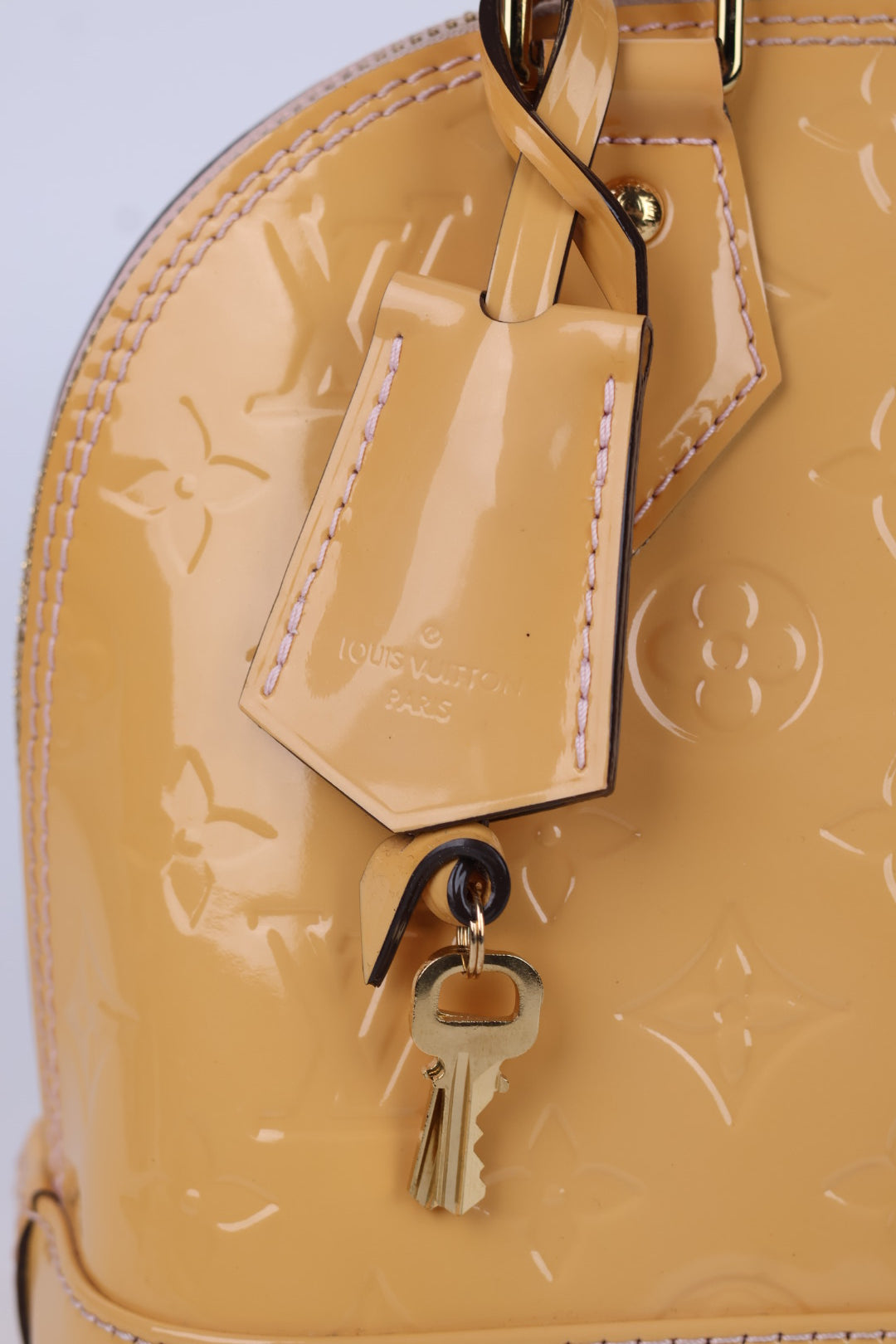 Louis Vuitton Alma BB Vernis