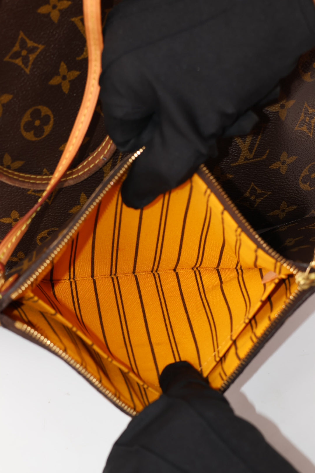 Louis Vuitton Neverfull MM Monogram