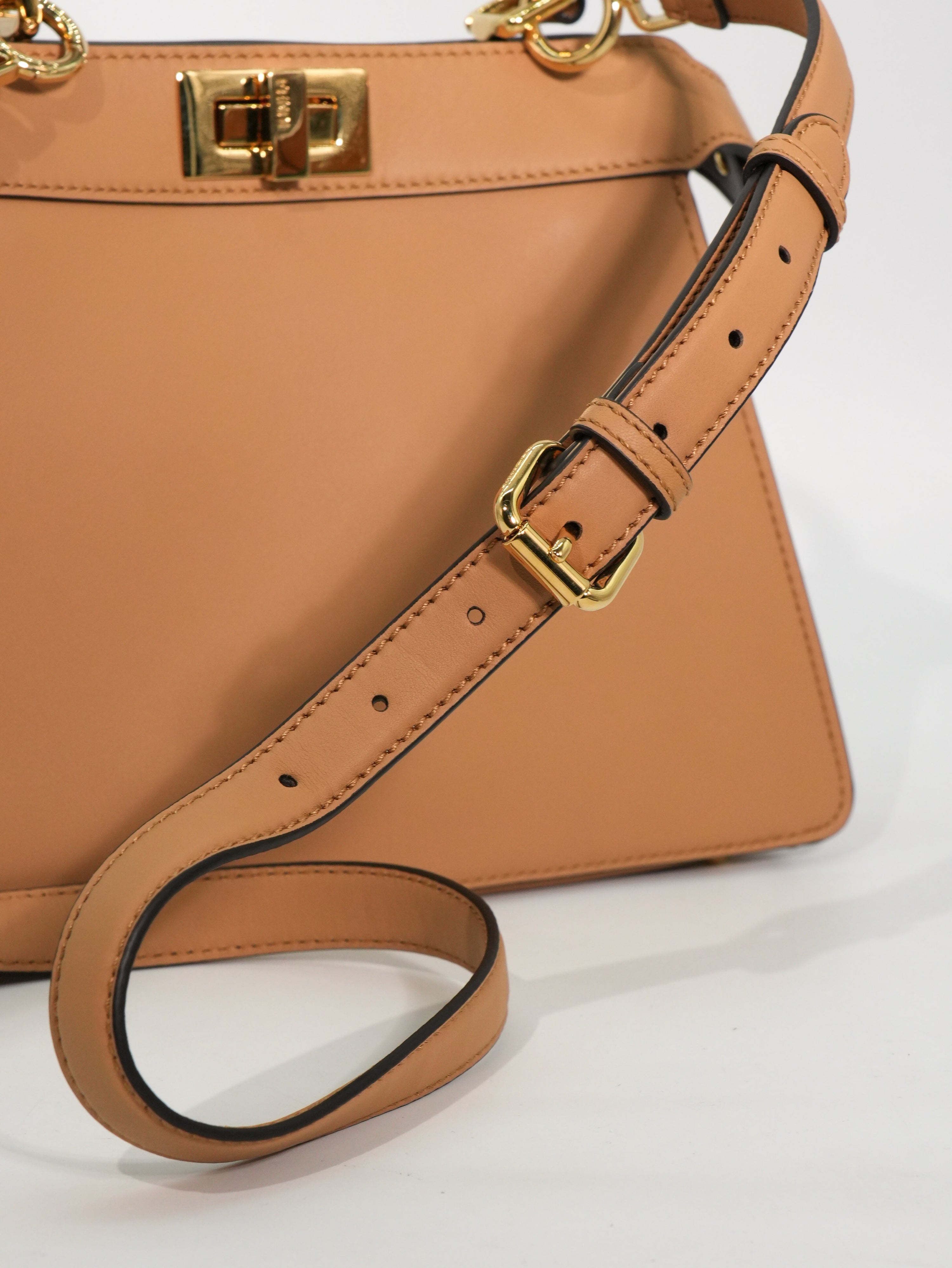 Fendi Peekaboo Iseeu Small