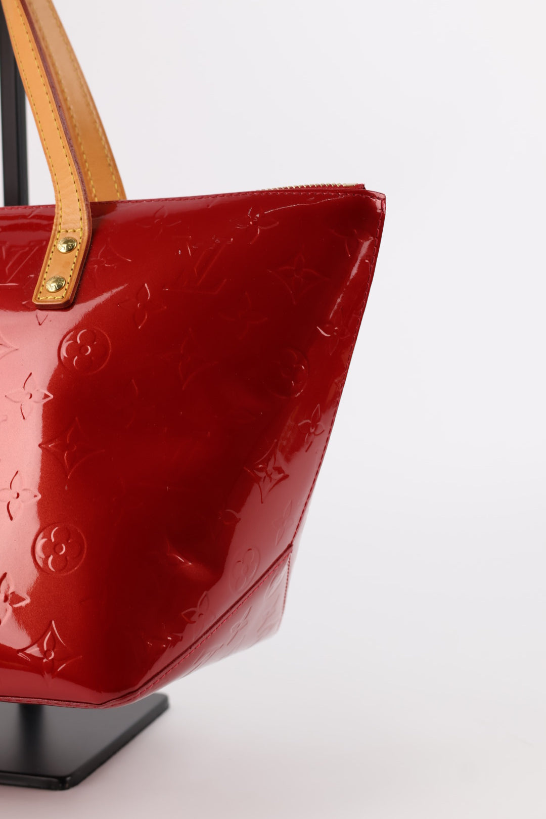 Louis Vuitton Vernis Bellevue PM Monogram