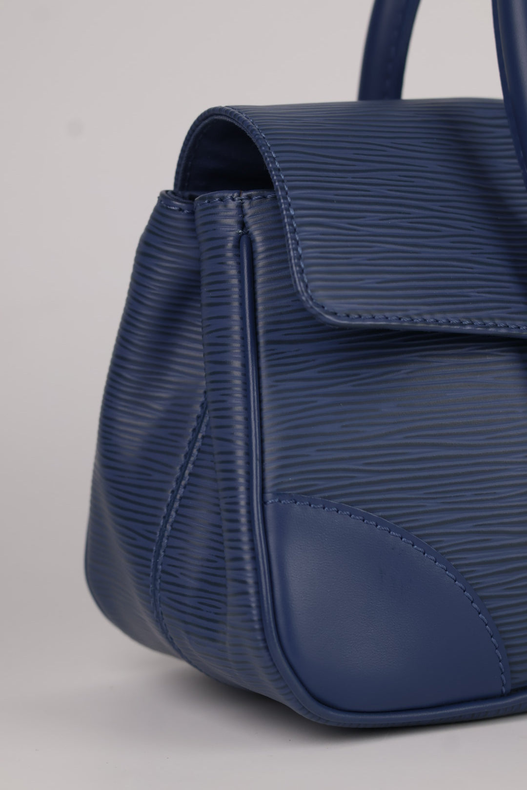 Louis Vuitton Segur Pm Epi