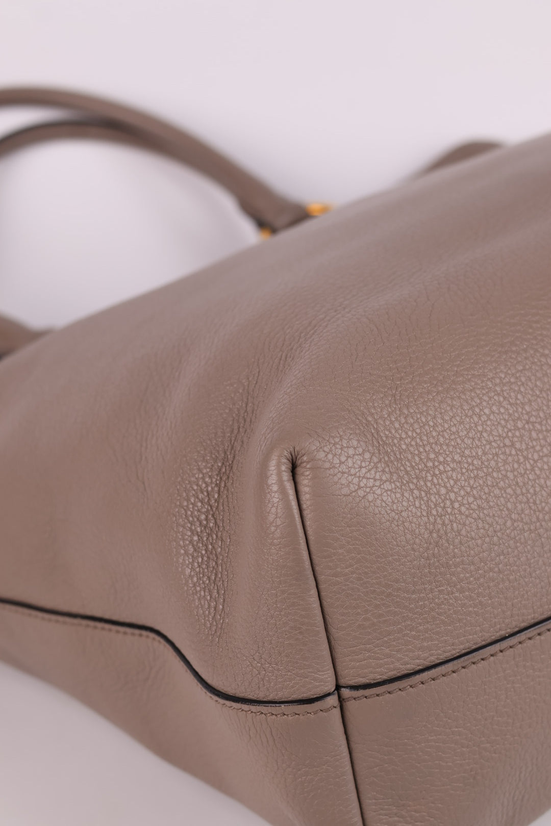 Prada Tote in Pelle