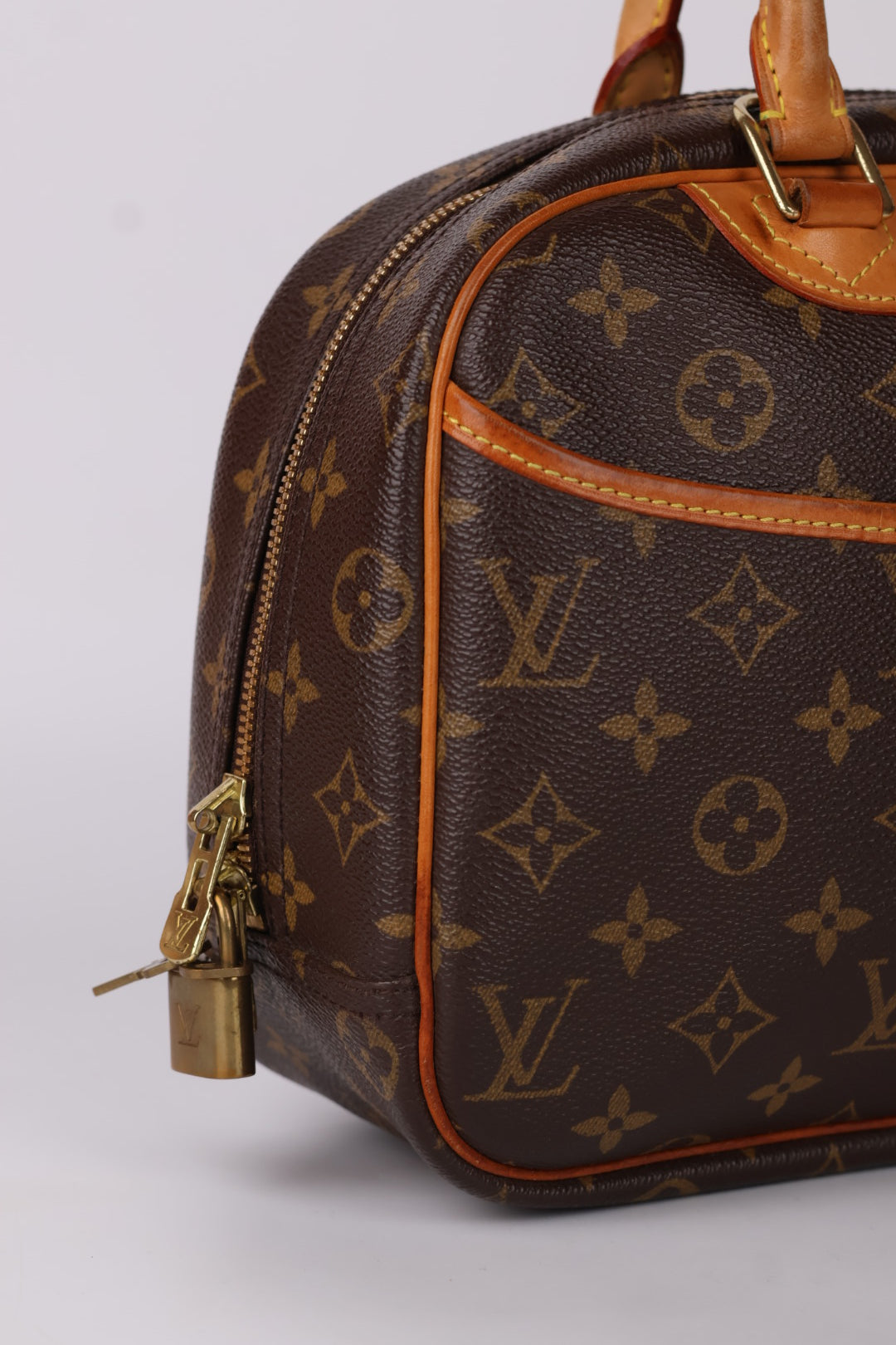 Louis Vuitton Deauville Pm Monogram