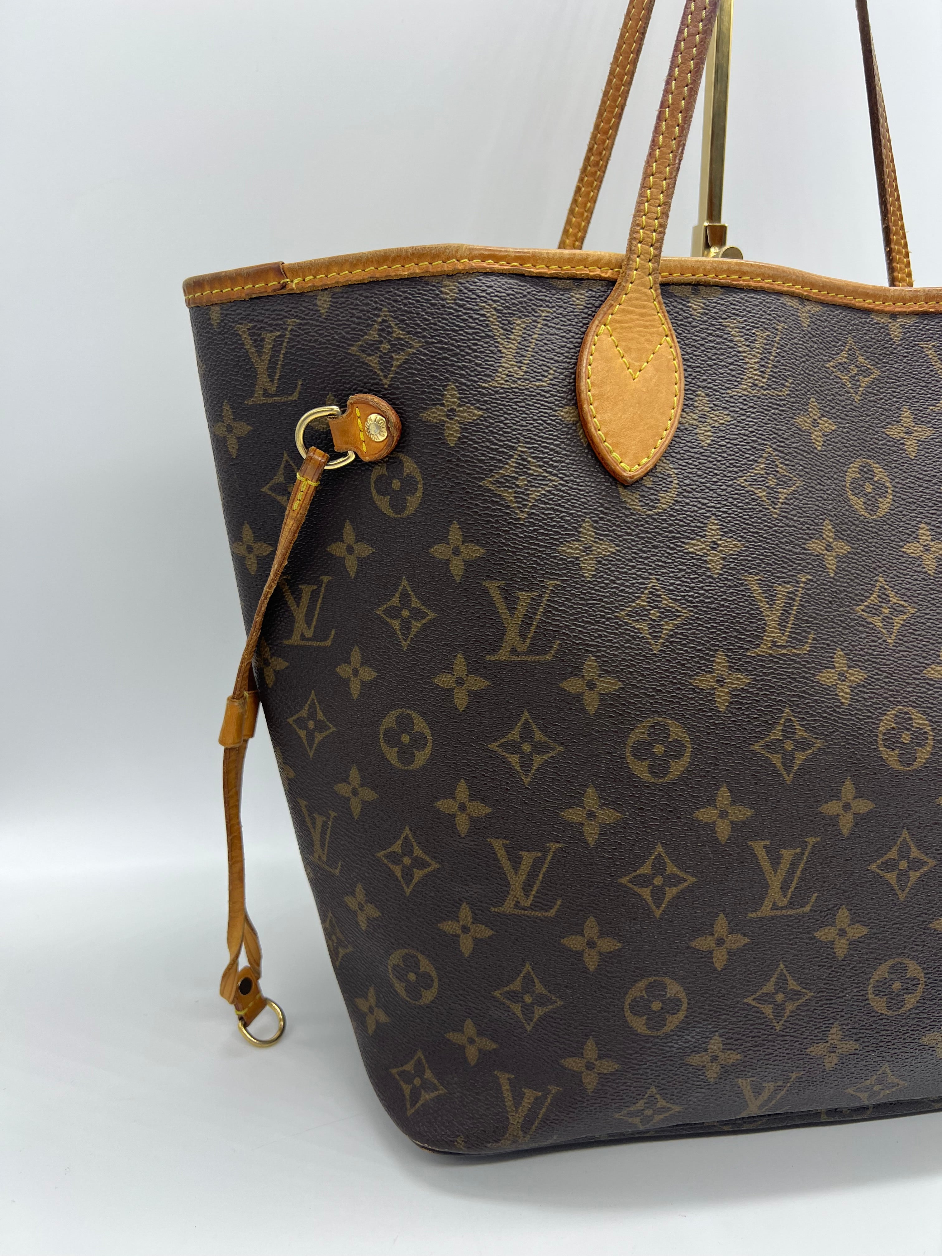 Louis Vuitton Neverfull MM Monogram