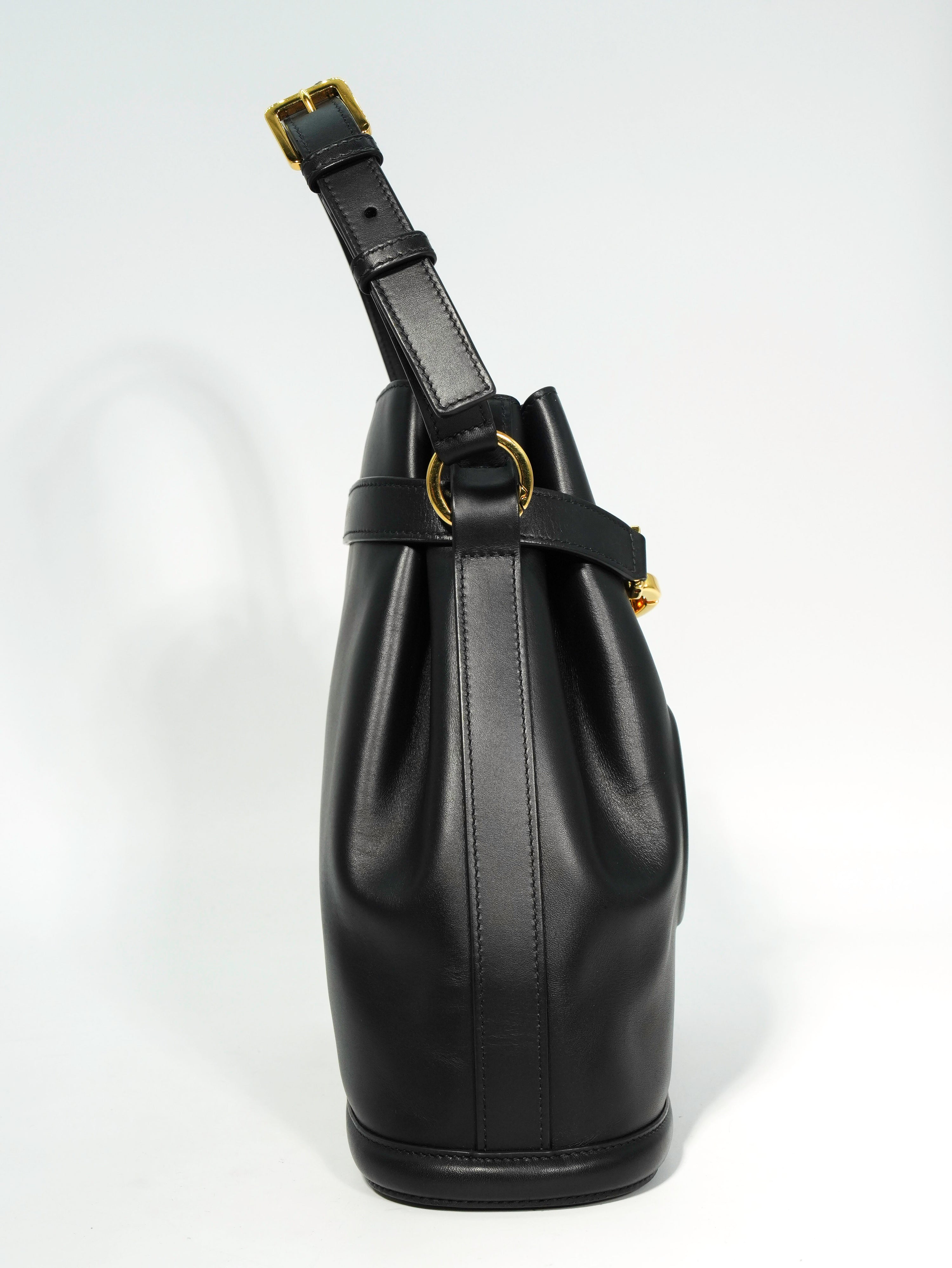 Dior C’est Dior in pelle