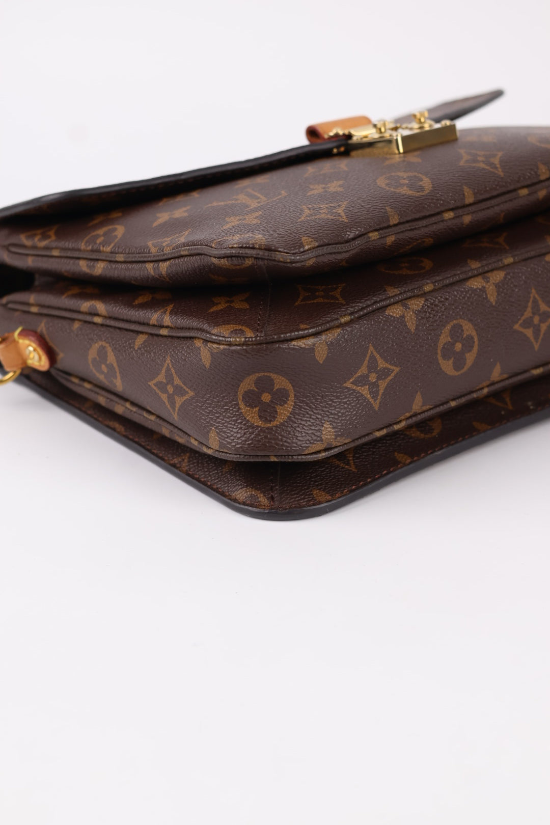 Louis Vuitton Métis Monogram
