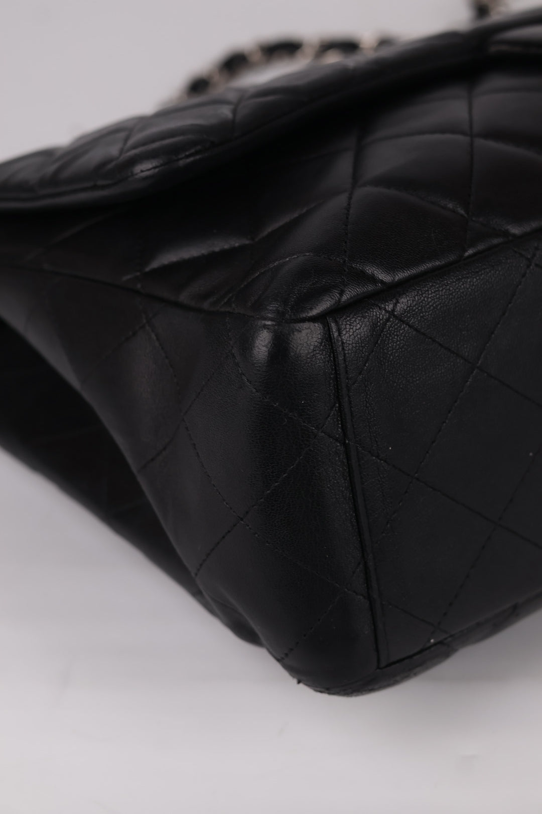 Chanel Maxi Jumbo Matelassé