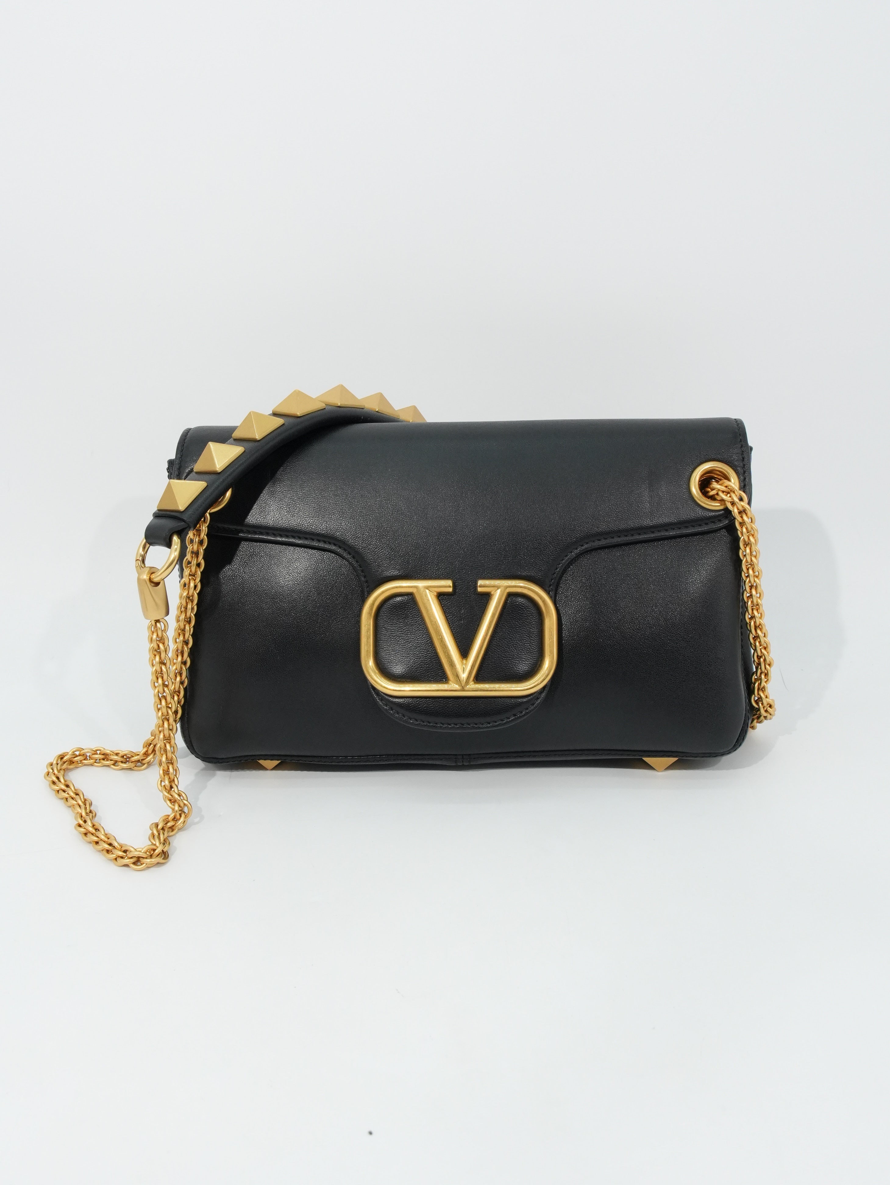 Valentino Stud Sign in Pelle