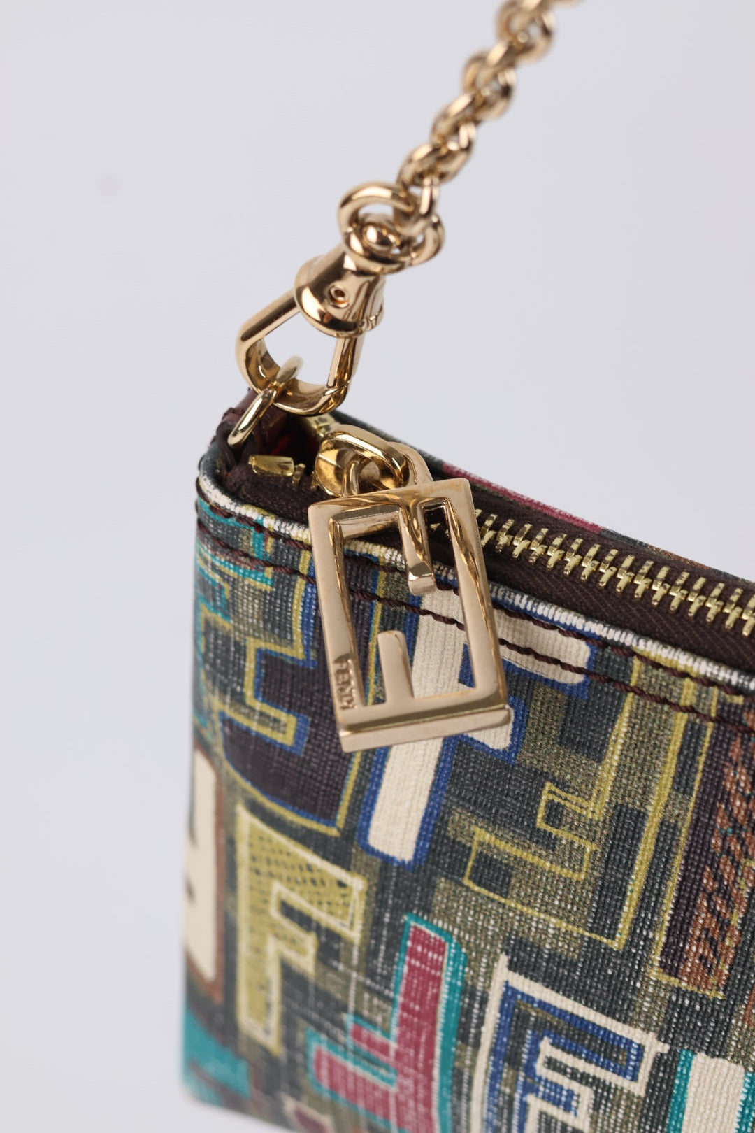 Fendi Chain Pochette FF Multicolor