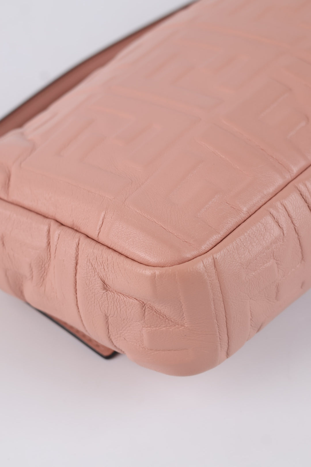 Fendi Baguette Media FF