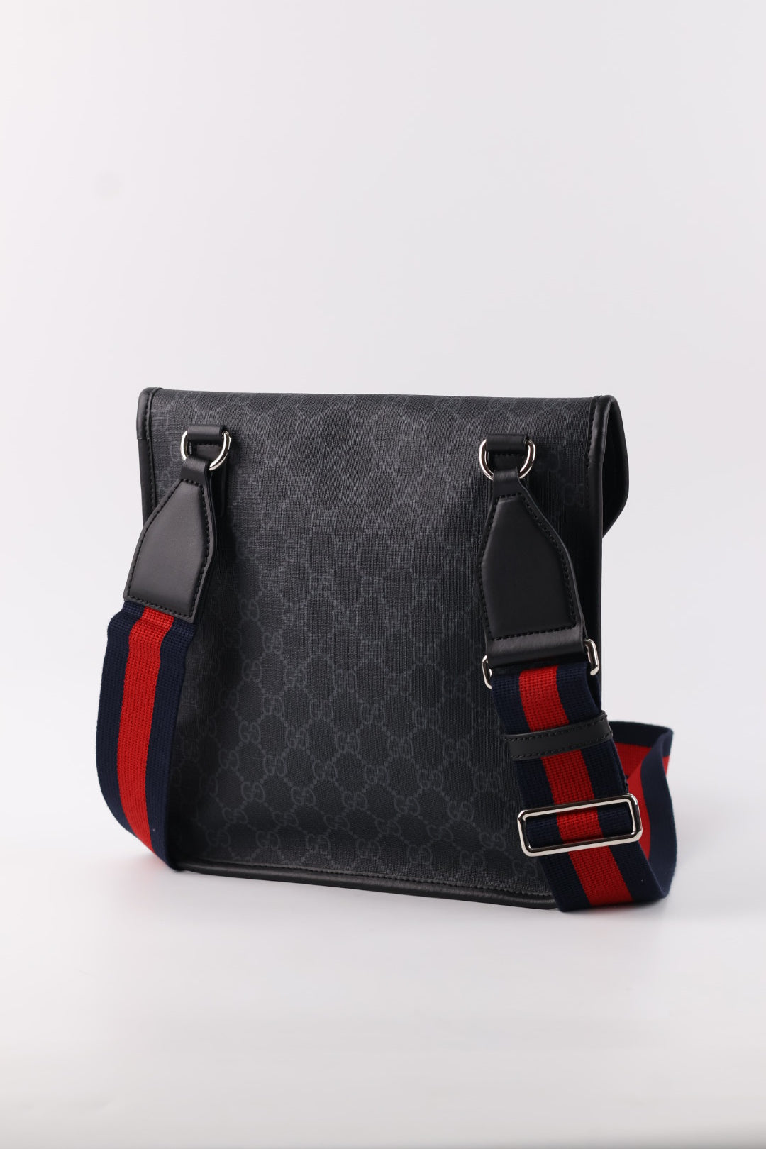 Gucci Messenger GG Supreme Small