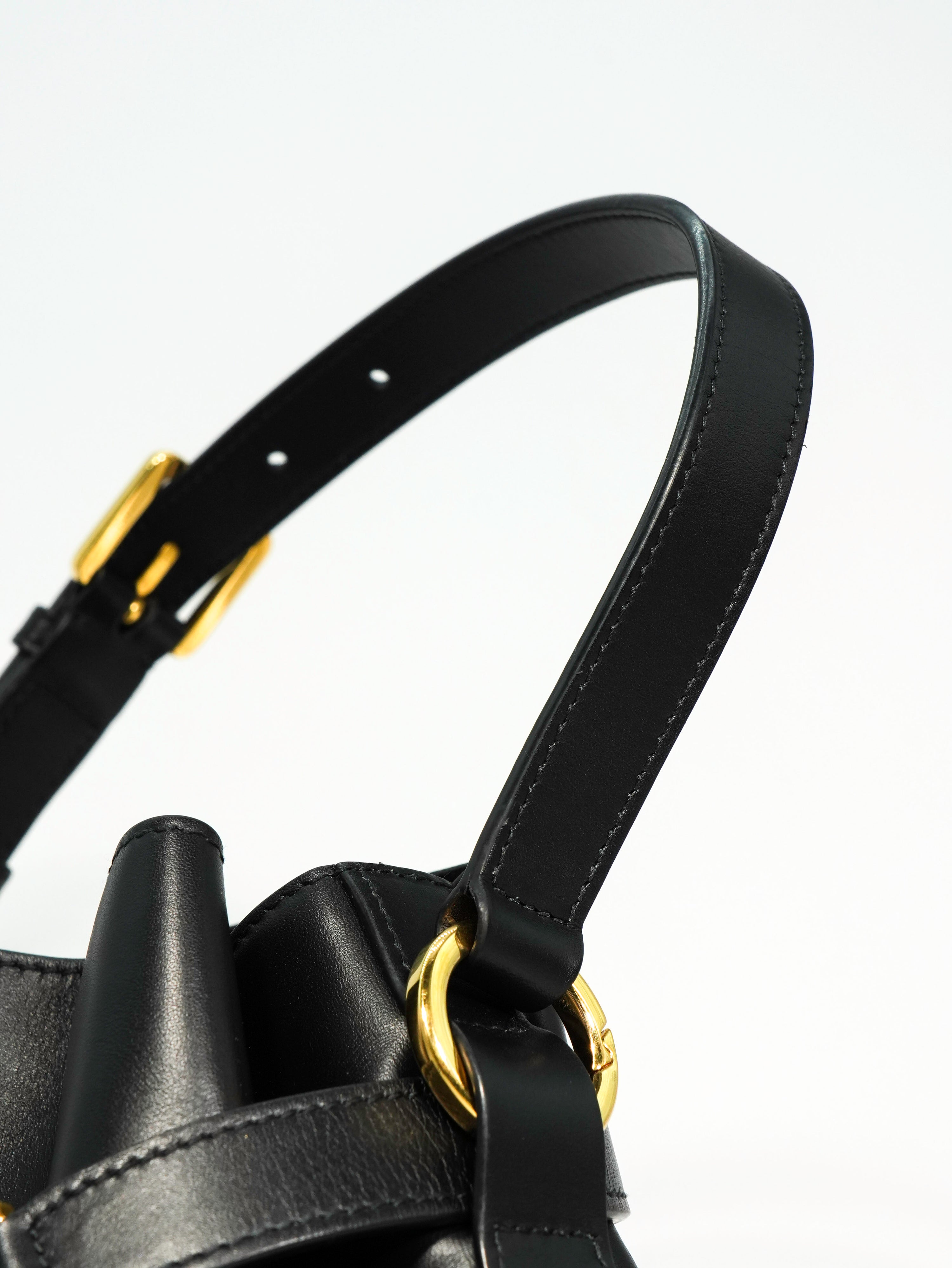 Dior C’est Dior in pelle