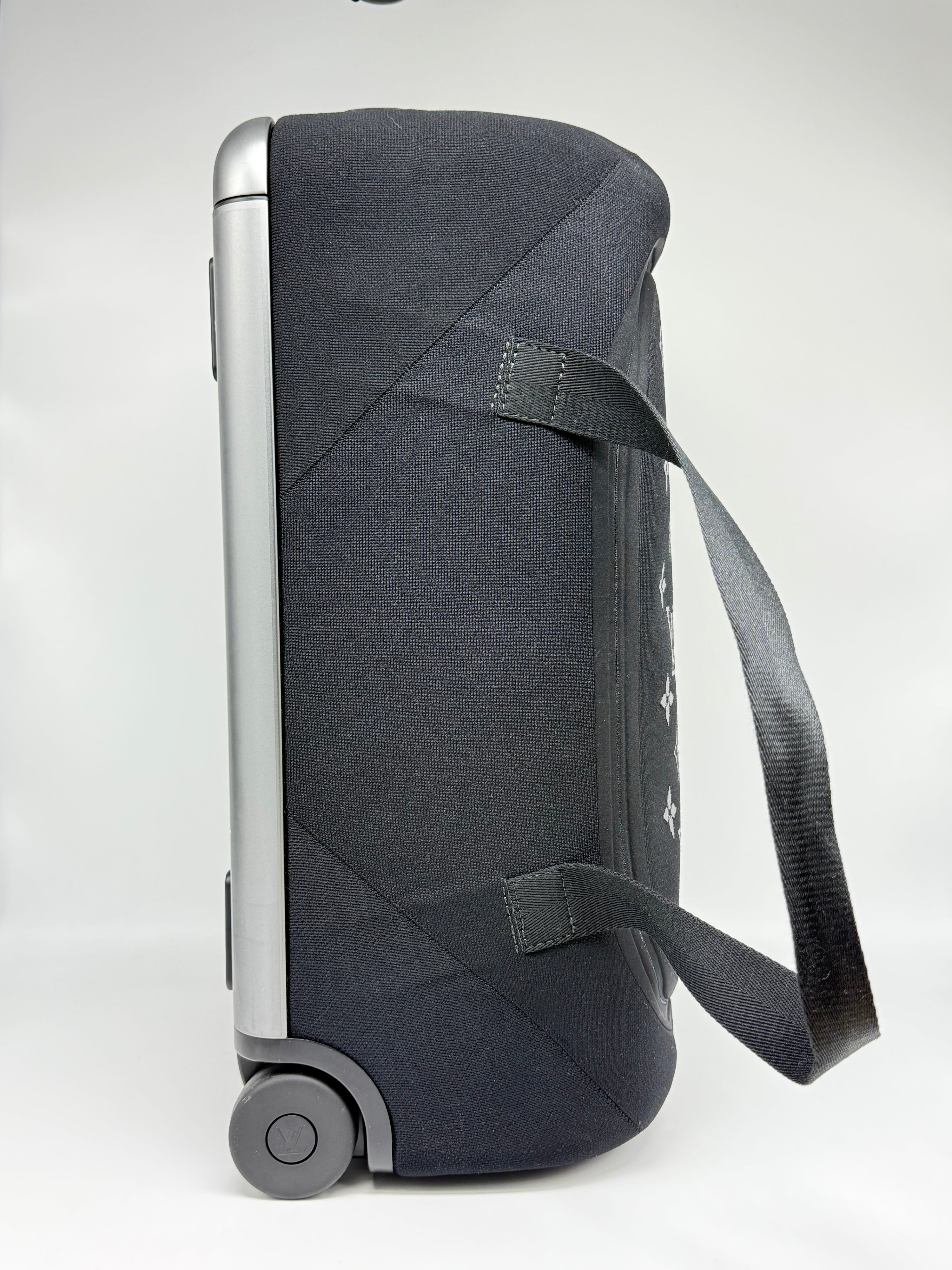 Louis Vuitton Horizon Duffle 55