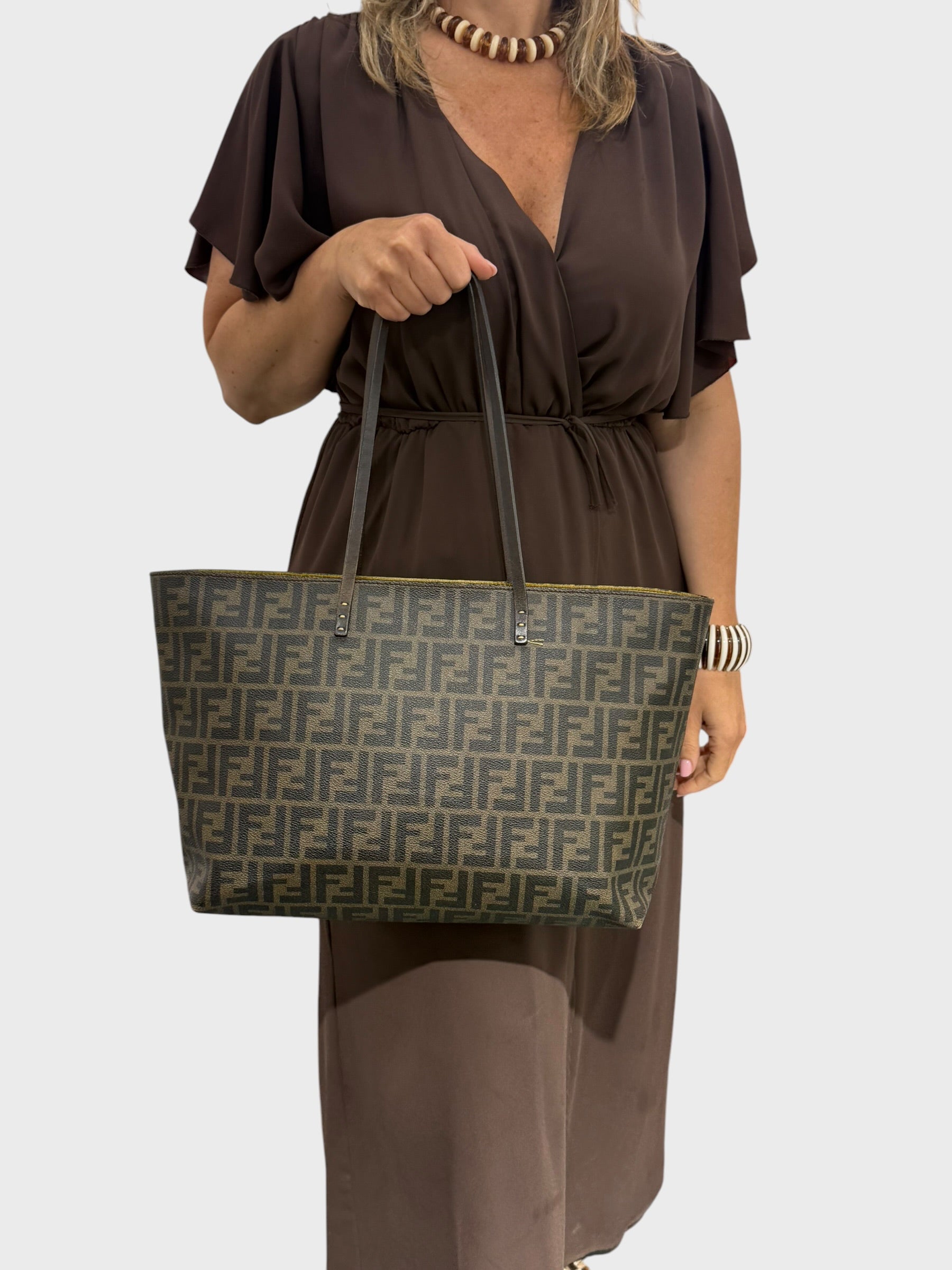 Fendi Shopping FF Logo