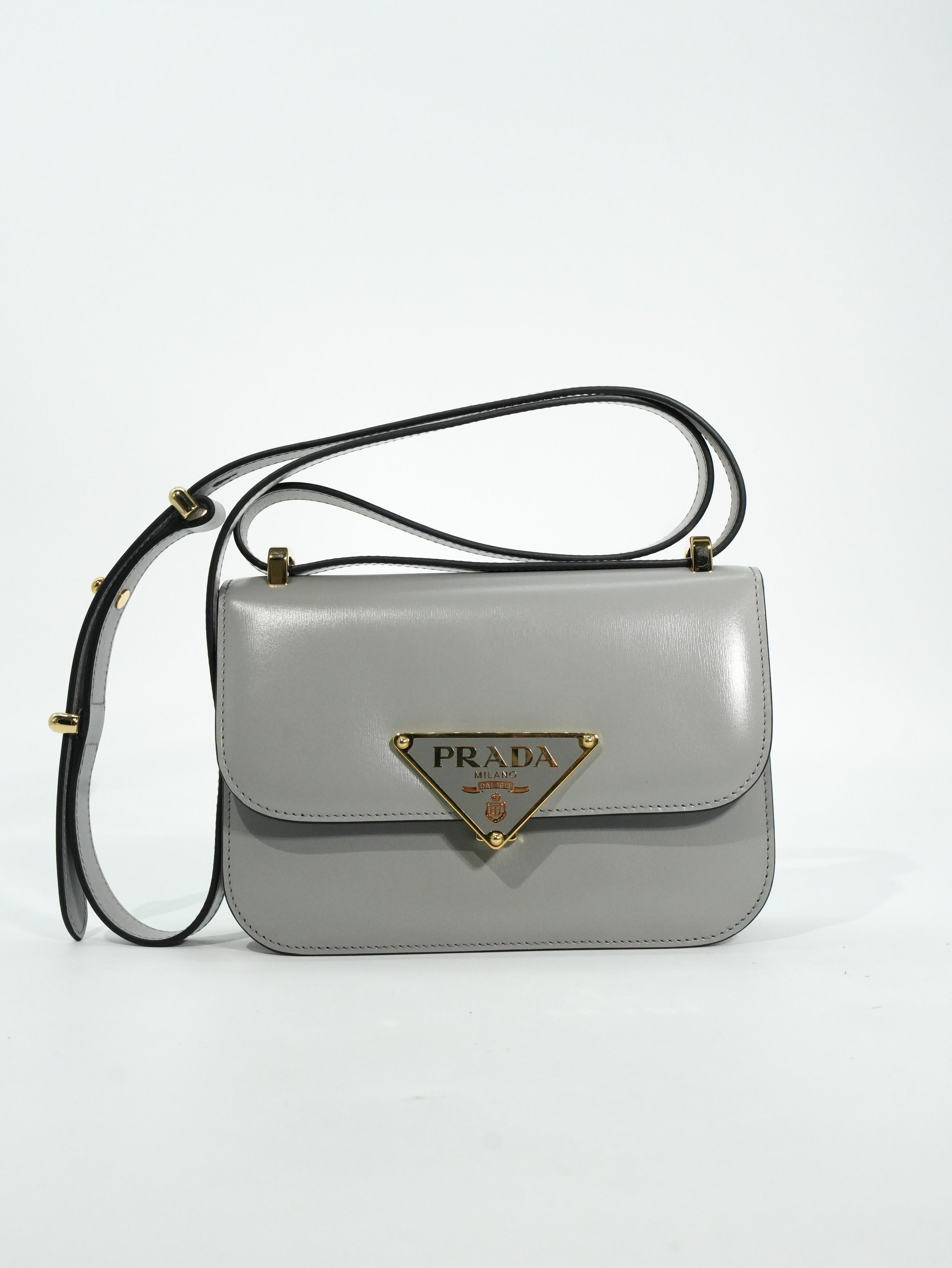 Prada Emblème in Pelle