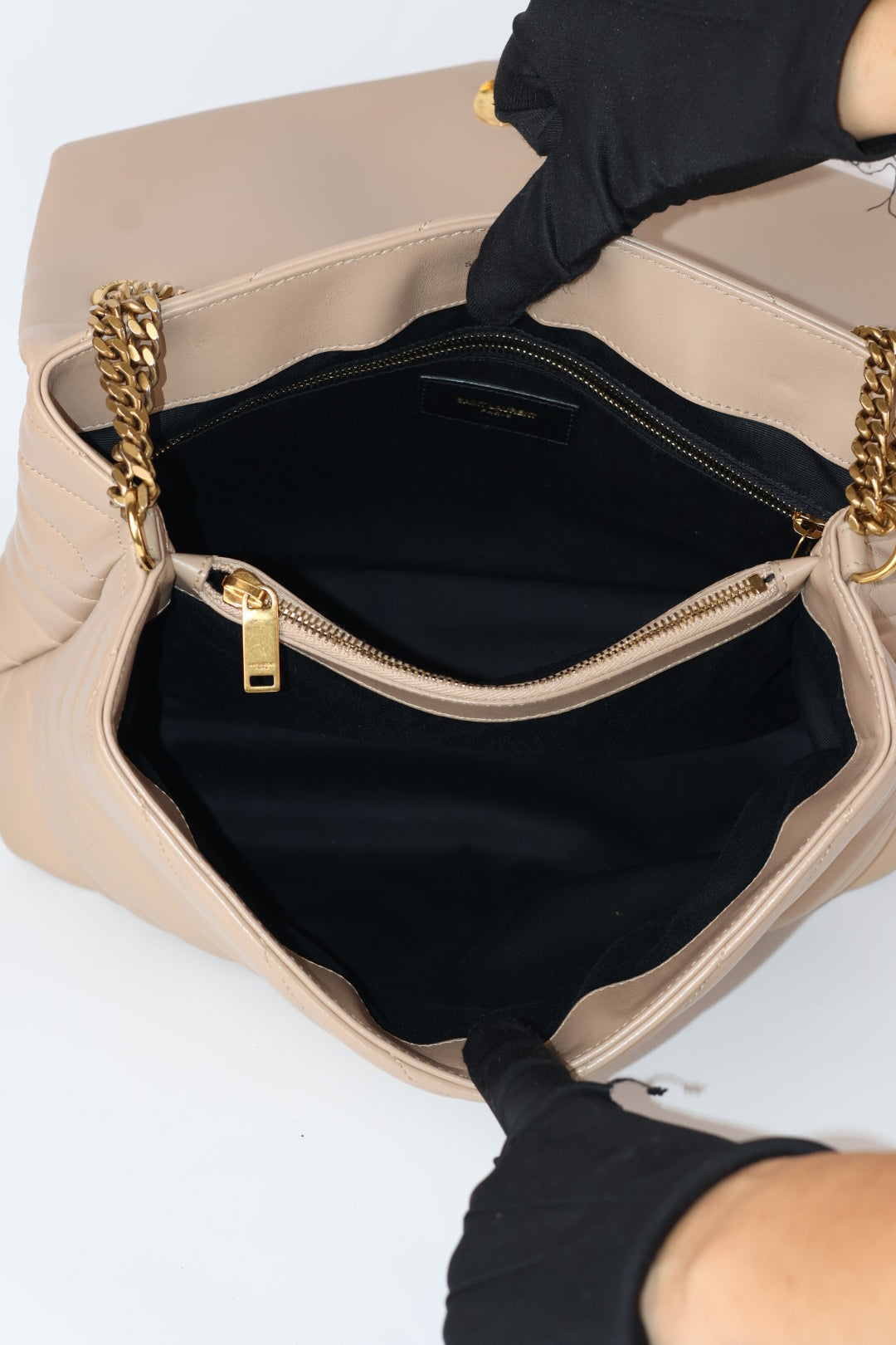 Saint Laurent Lou Lou Media