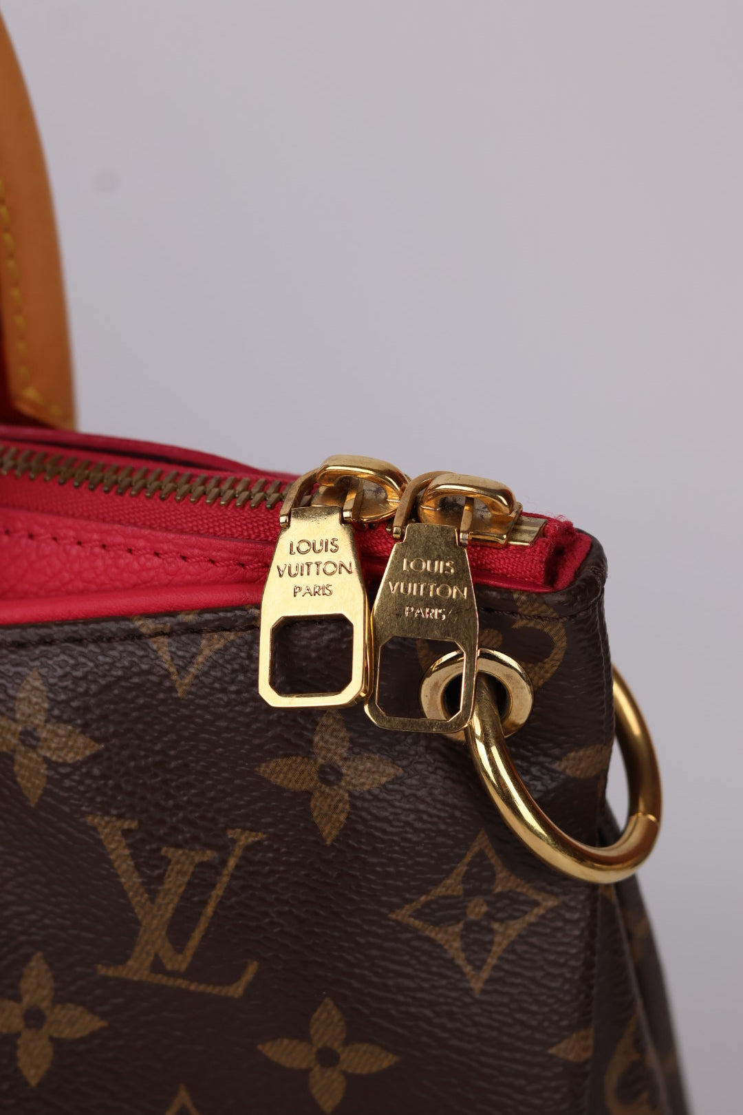 Louis Vuitton Pallas Tote Monogram