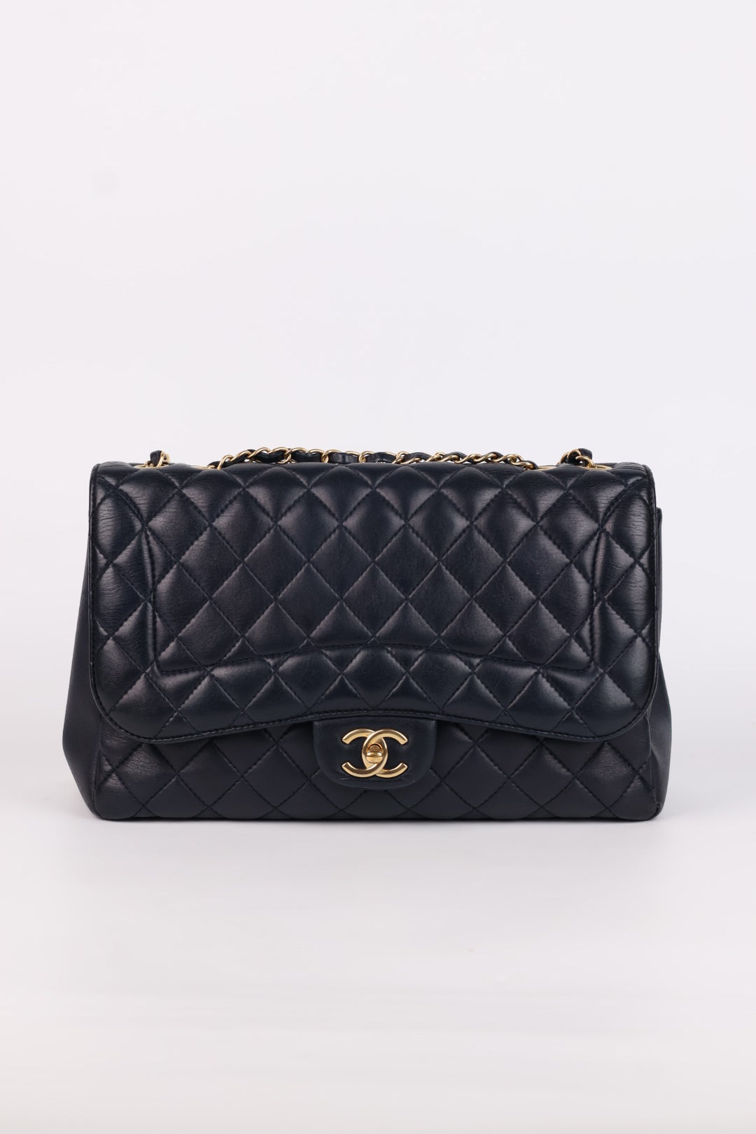 Chanel Madamoiselle Grande Matelassé