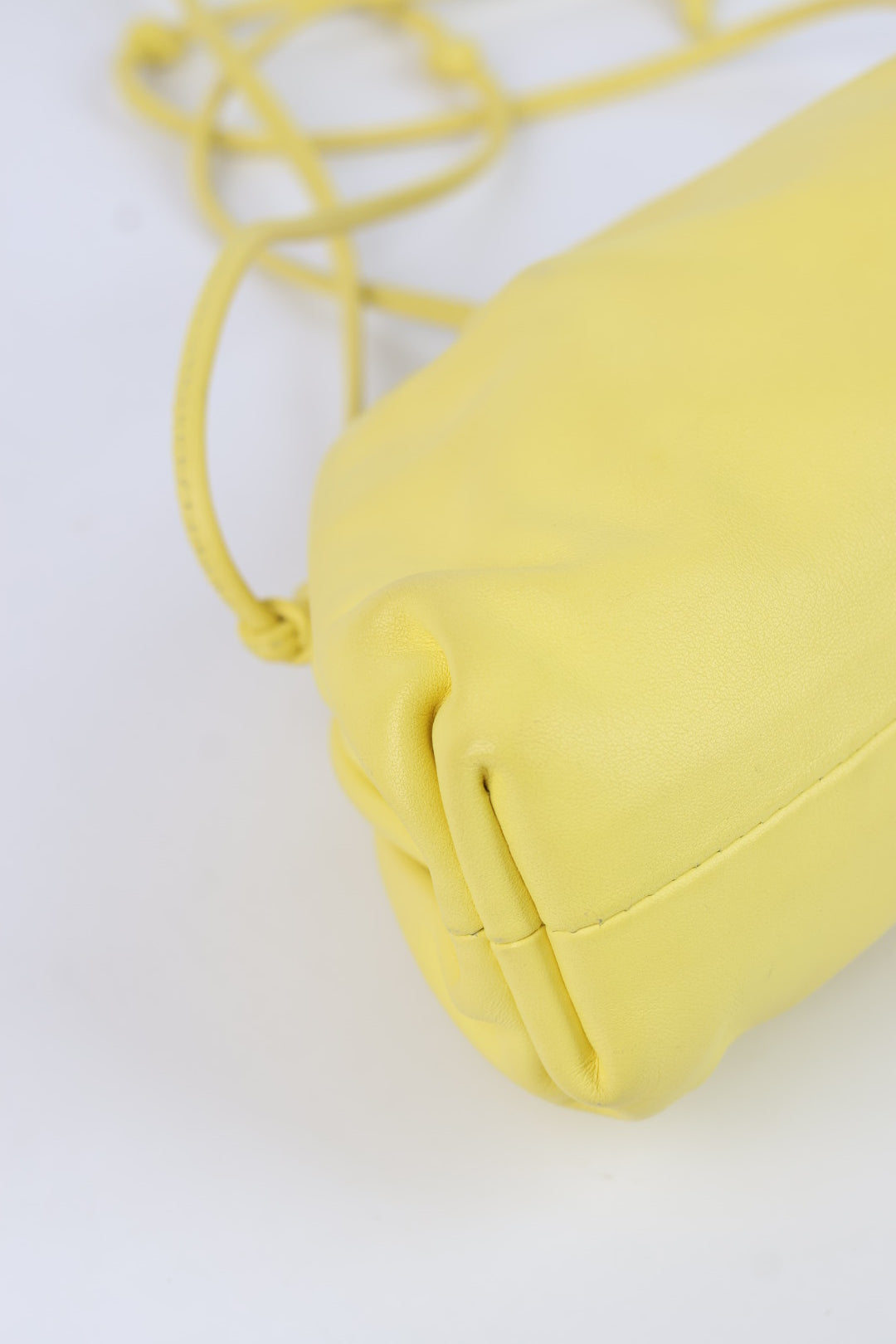 Bottega Veneta Mini Pouch a Tracolla