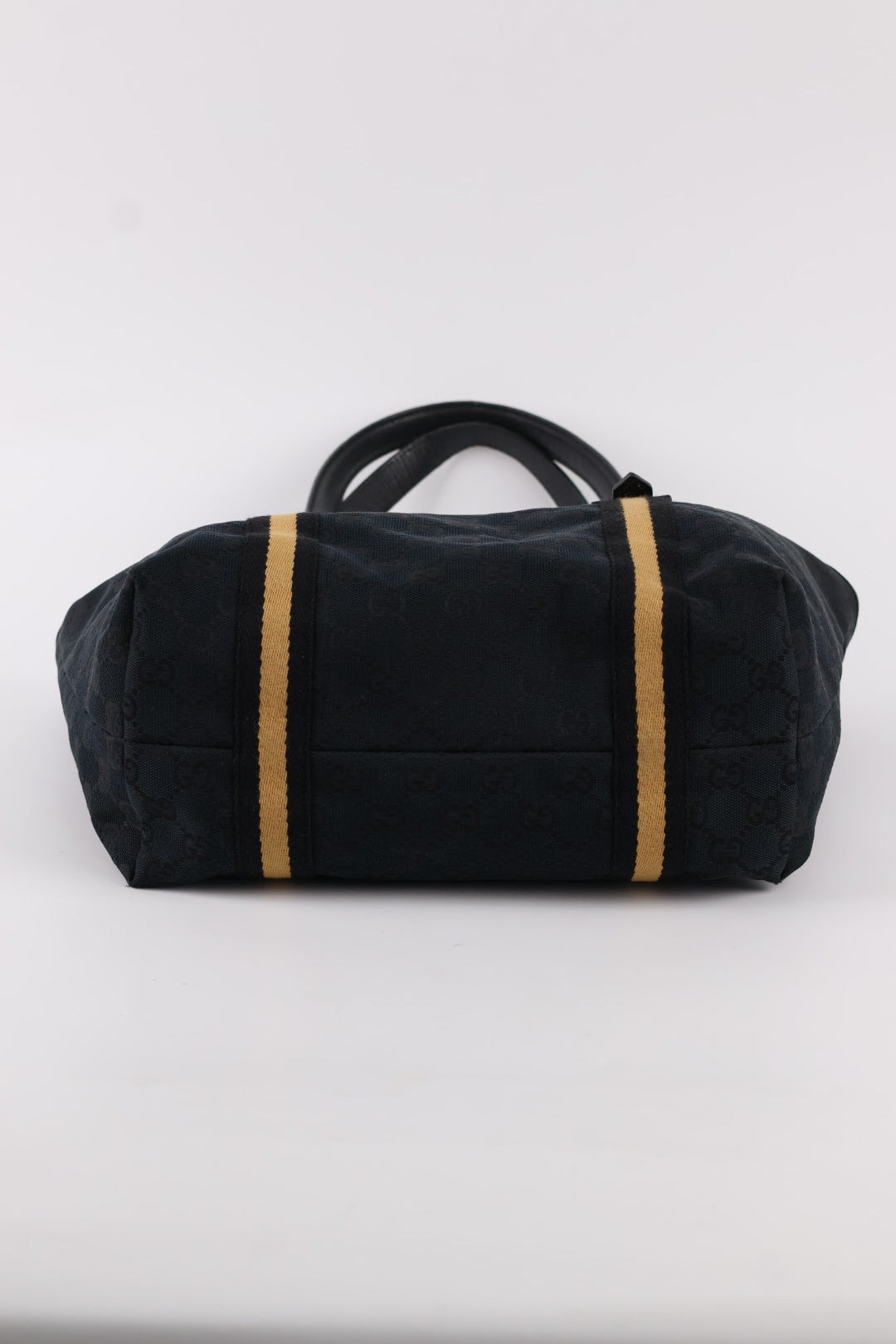 Gucci Tote GG Wave Small