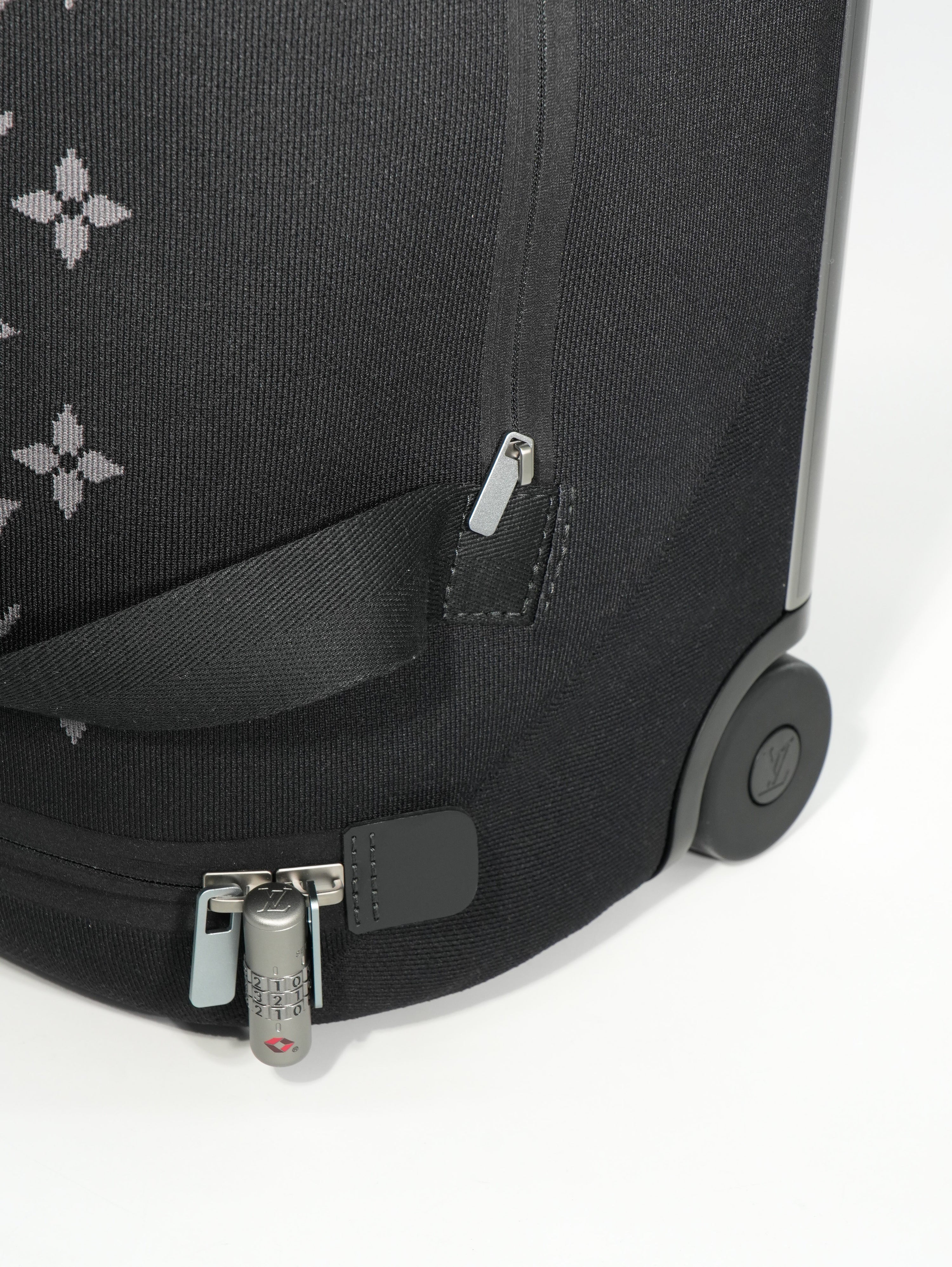 Louis Vuitton Horizon Duffle Soft