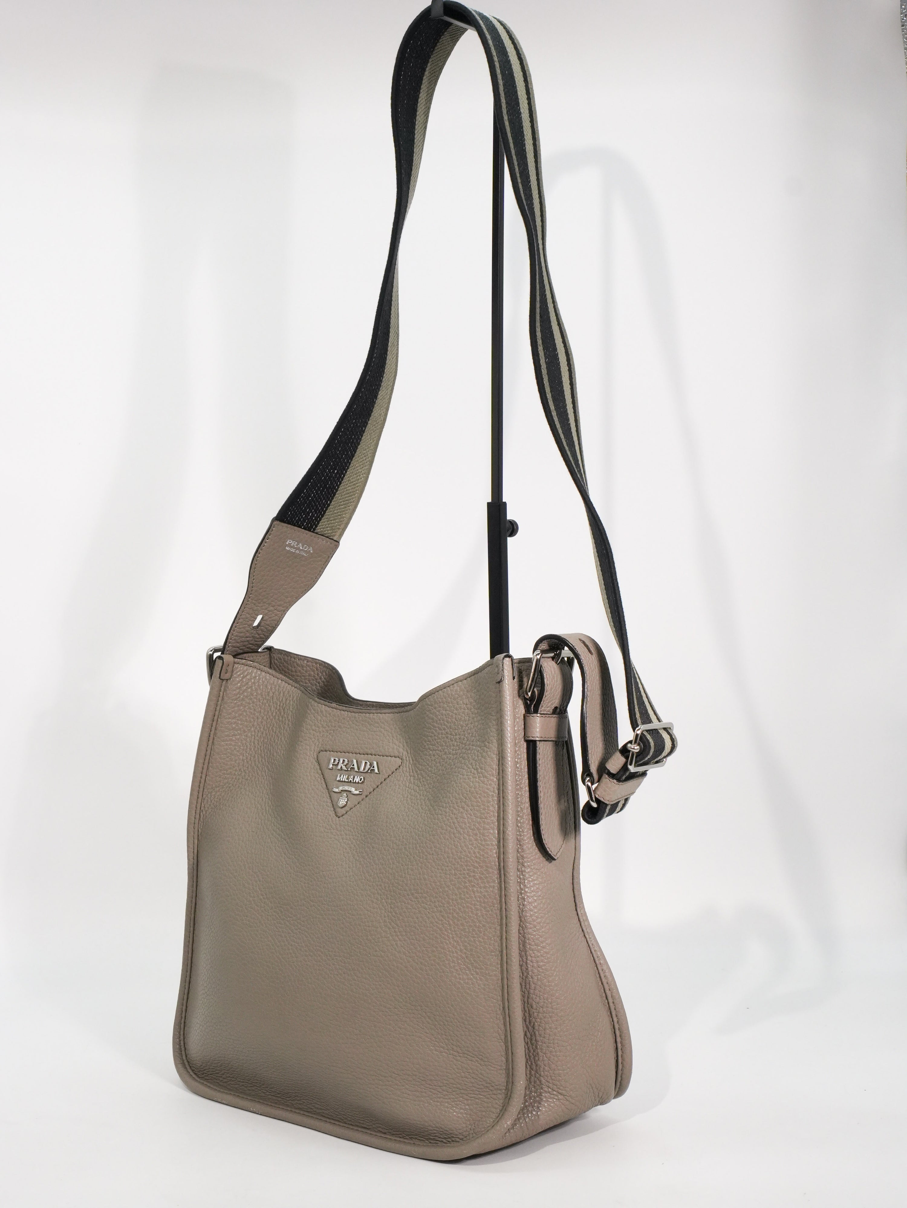 Prada Borsa a Tracolla in Pelle