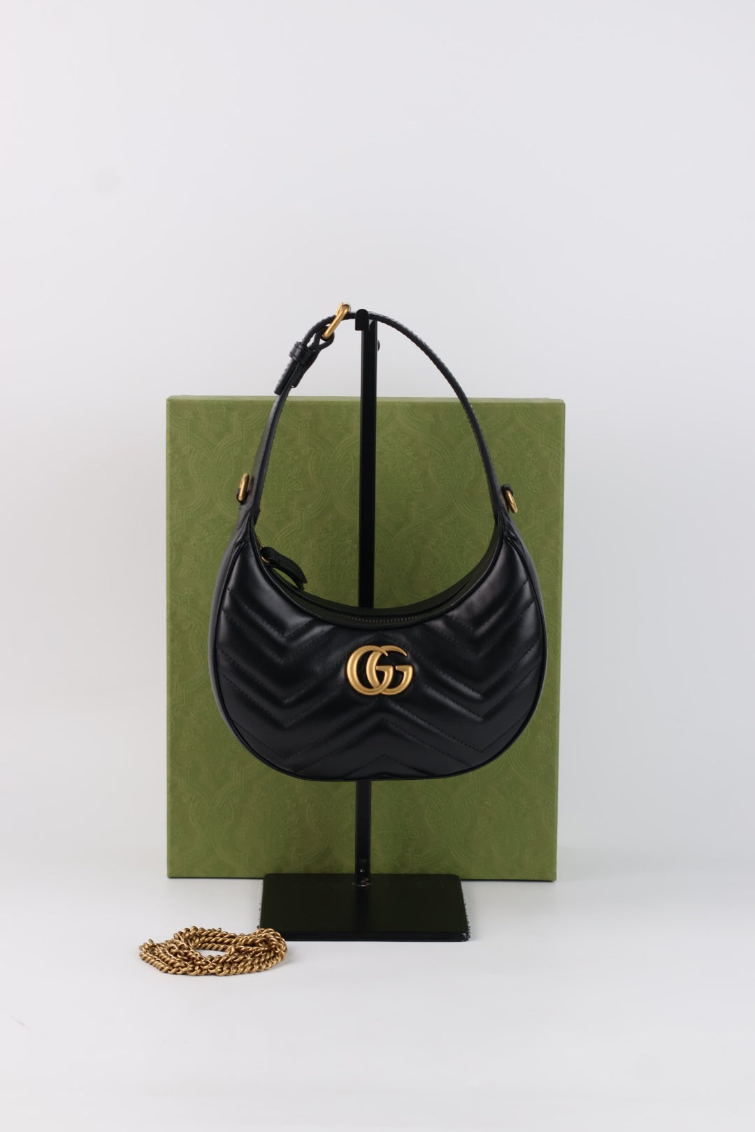 Gucci Marmont Hobo Matelassé