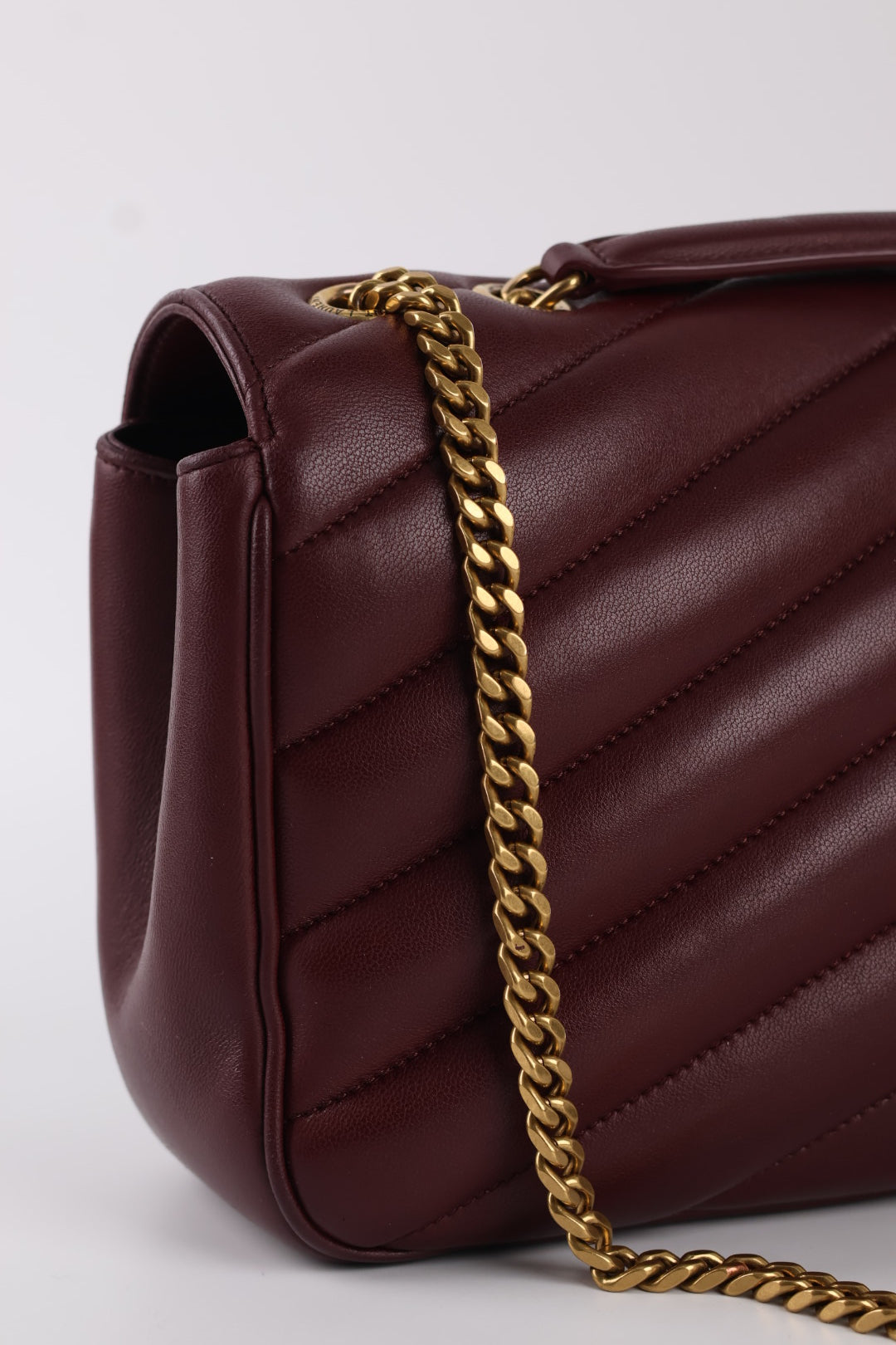 Saint Laurent Lou Lou Media