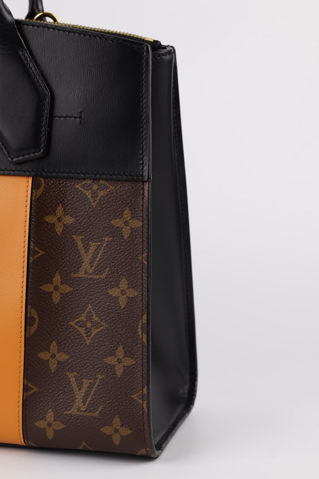 Louis Vuitton City Steamer MM