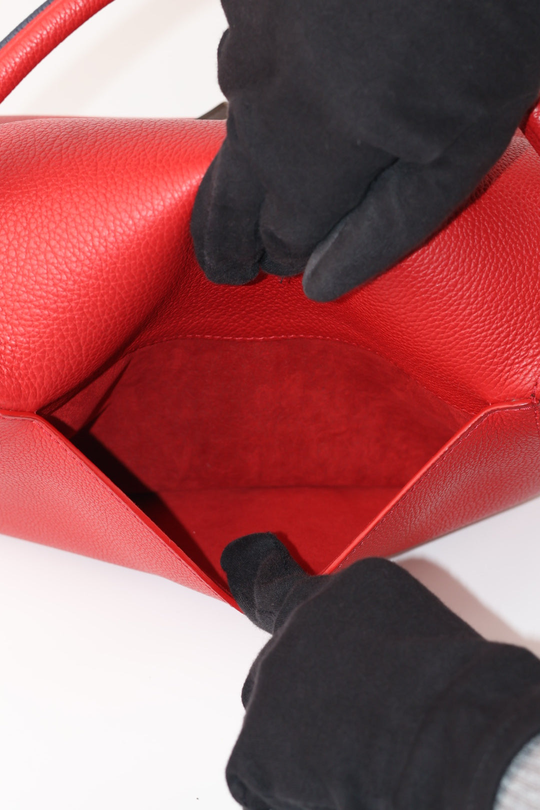 Louis Vuitton Double V