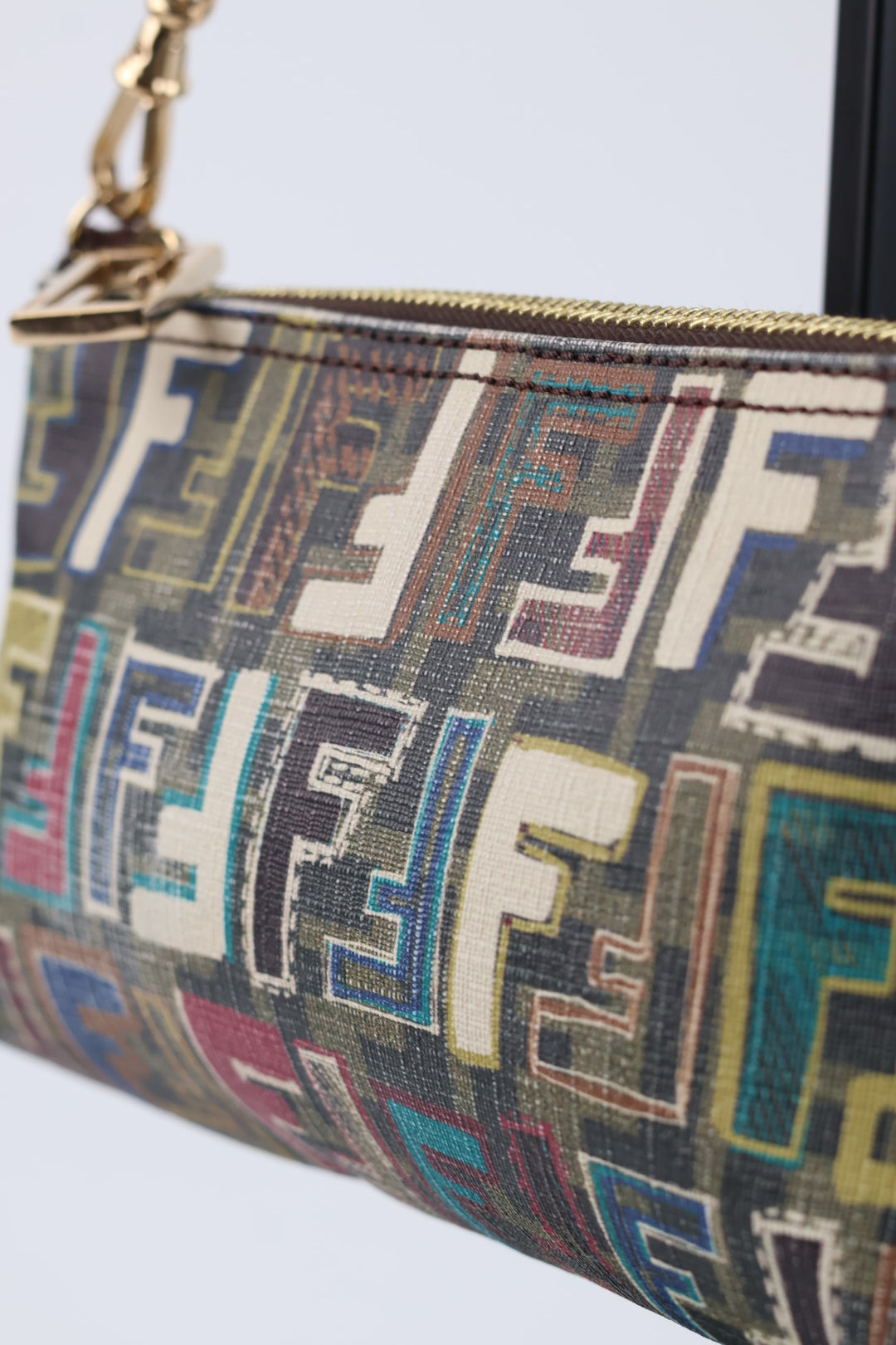 Fendi Chain Pochette FF Multicolor
