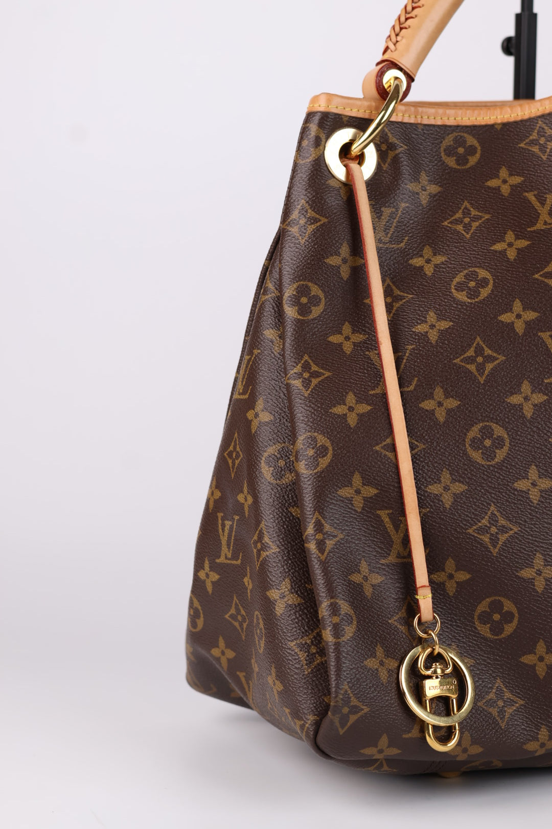 Louis Vuitton Artsy MM Monogram