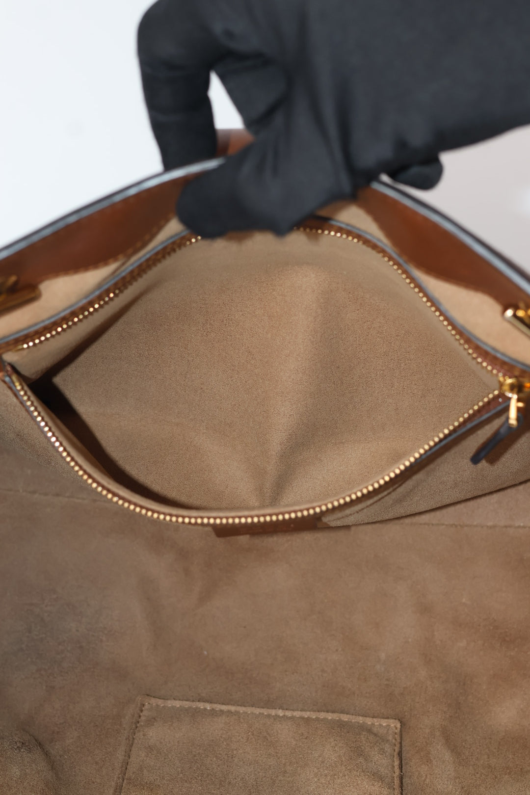 Gucci Padlock Media GG Supreme