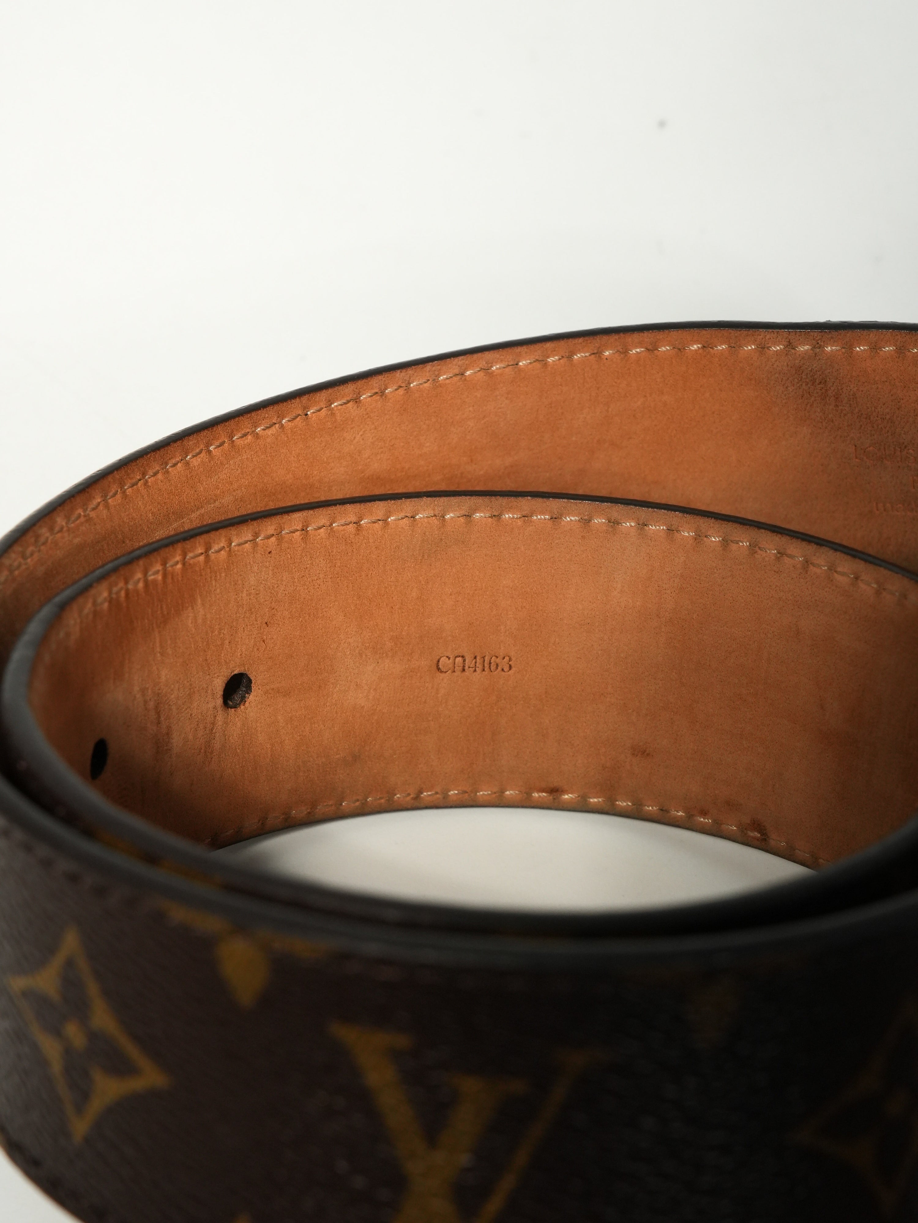 Louis Vuitton Cintura Initiales Monogram
