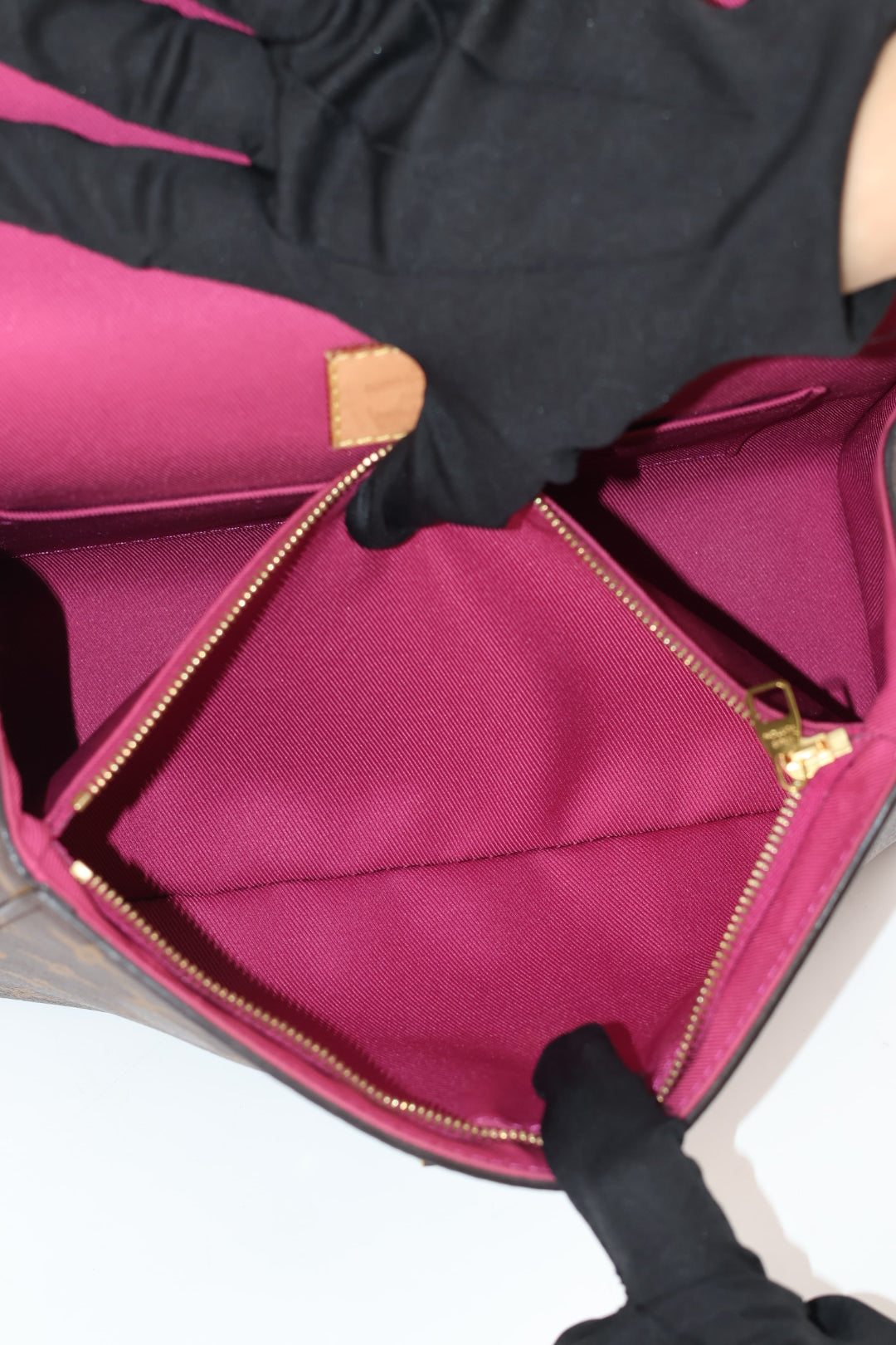 Louis Vuitton Cluny BB Monogram
