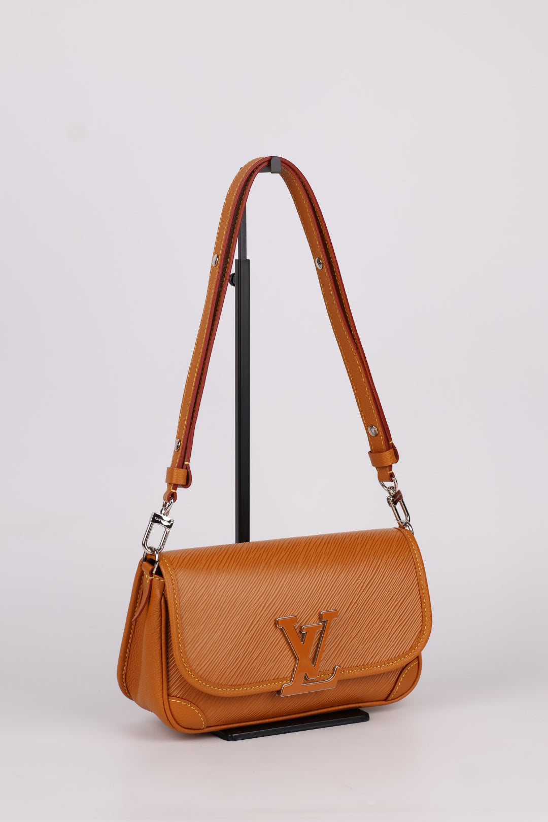 Louis Vuitton Buci Epi