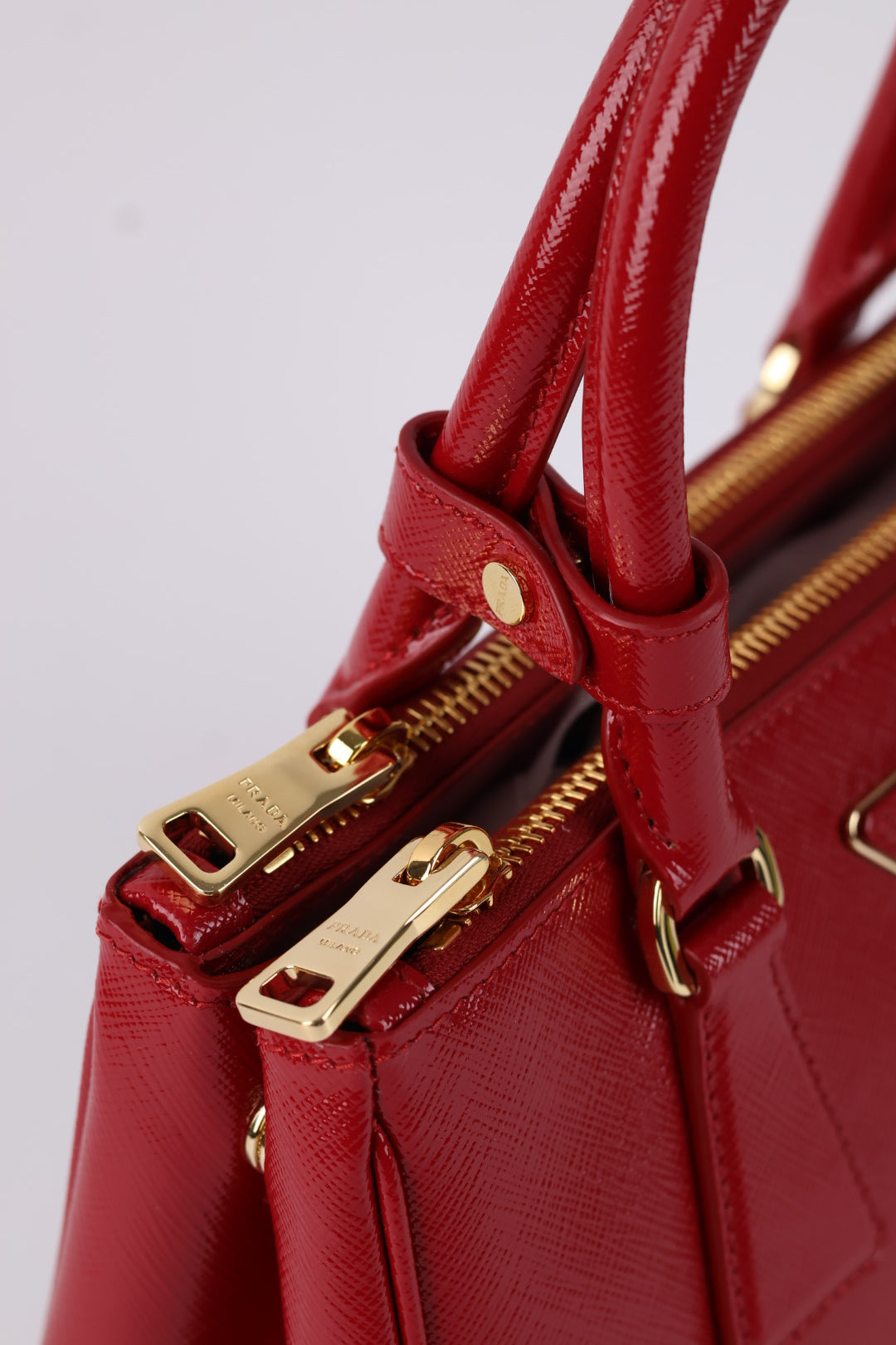 Prada Galleria Small Saffiano