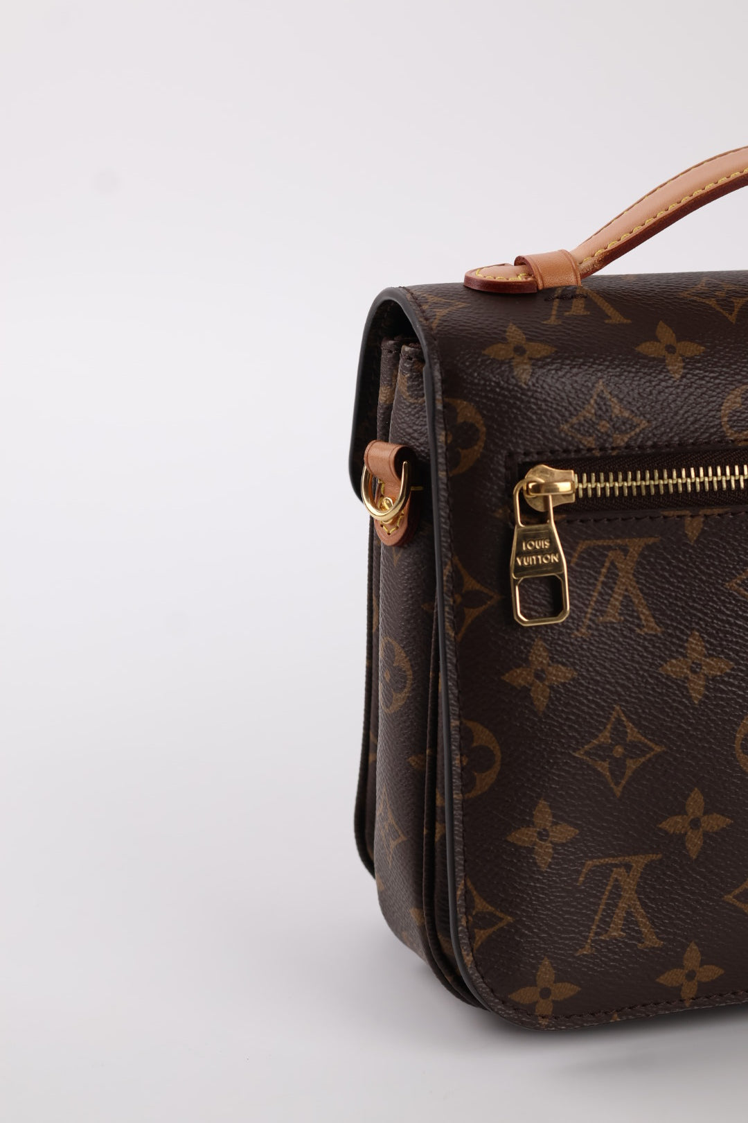 Louis Vuitton Métis Monogram