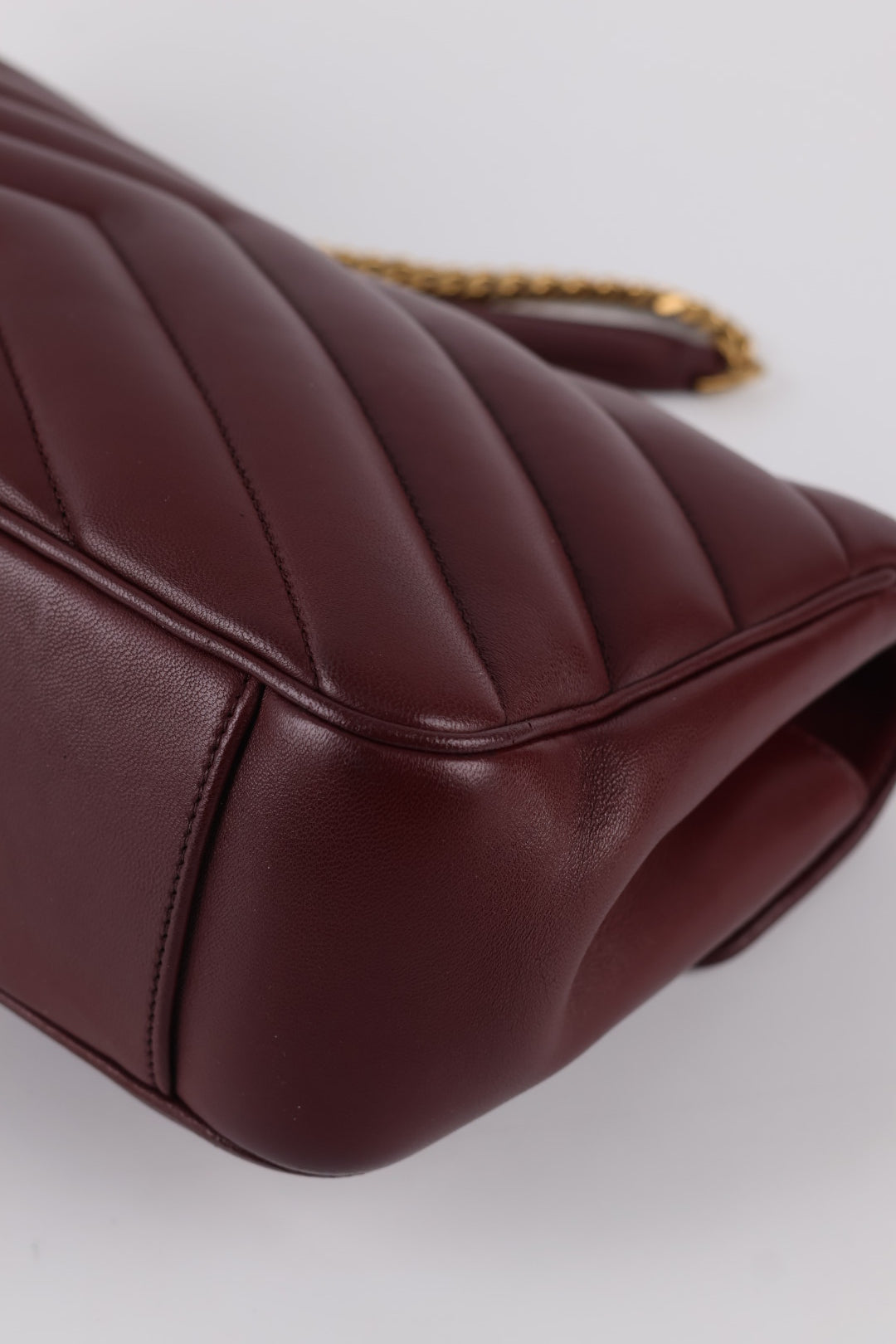 Saint Laurent Lou Lou Media