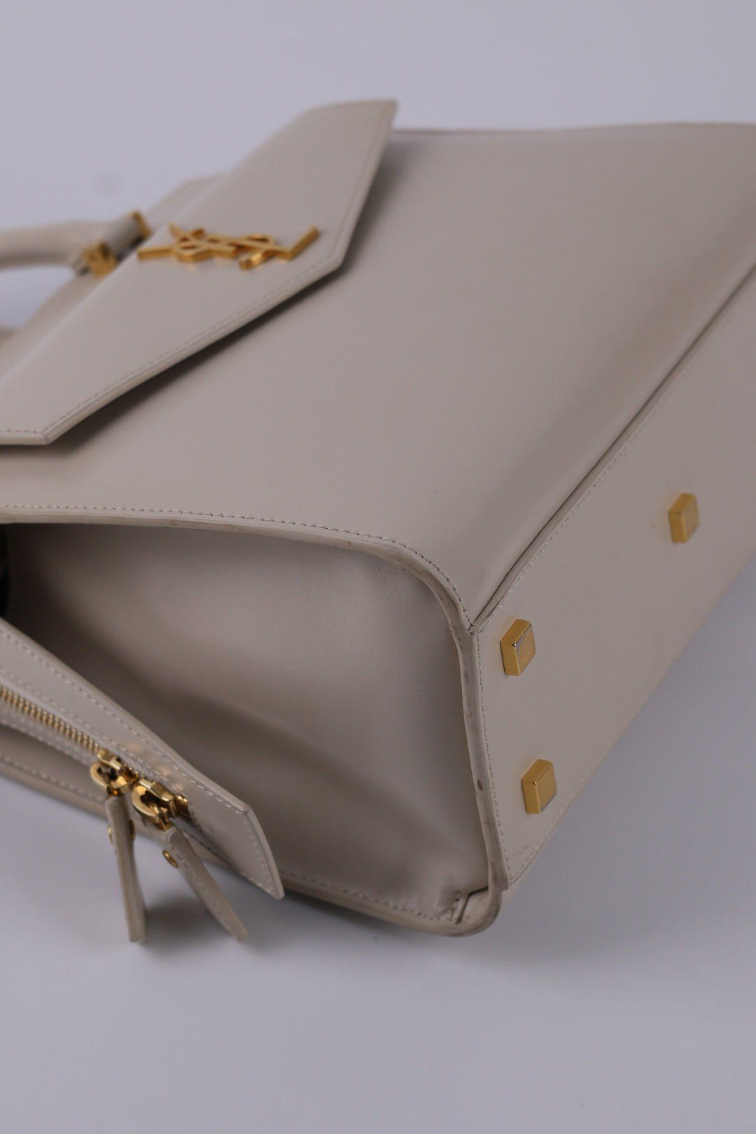 Saint Laurent Tote Uptown