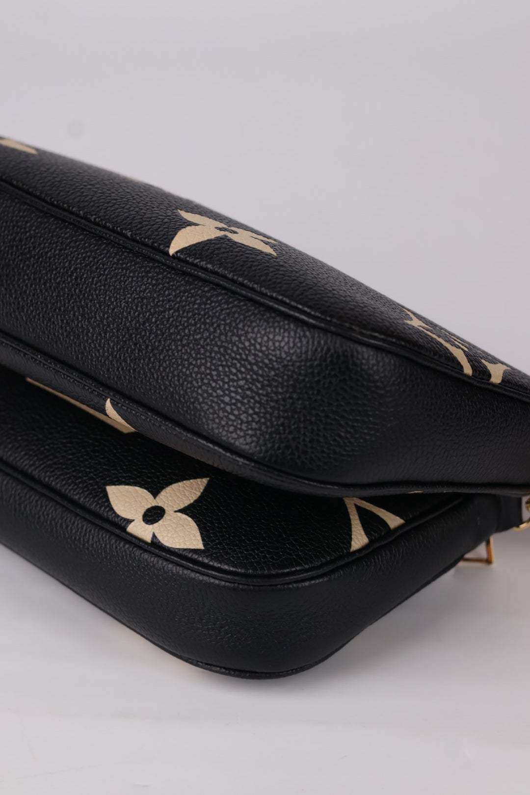 Louis Vuitton Multipochette Accessoires Empreinte