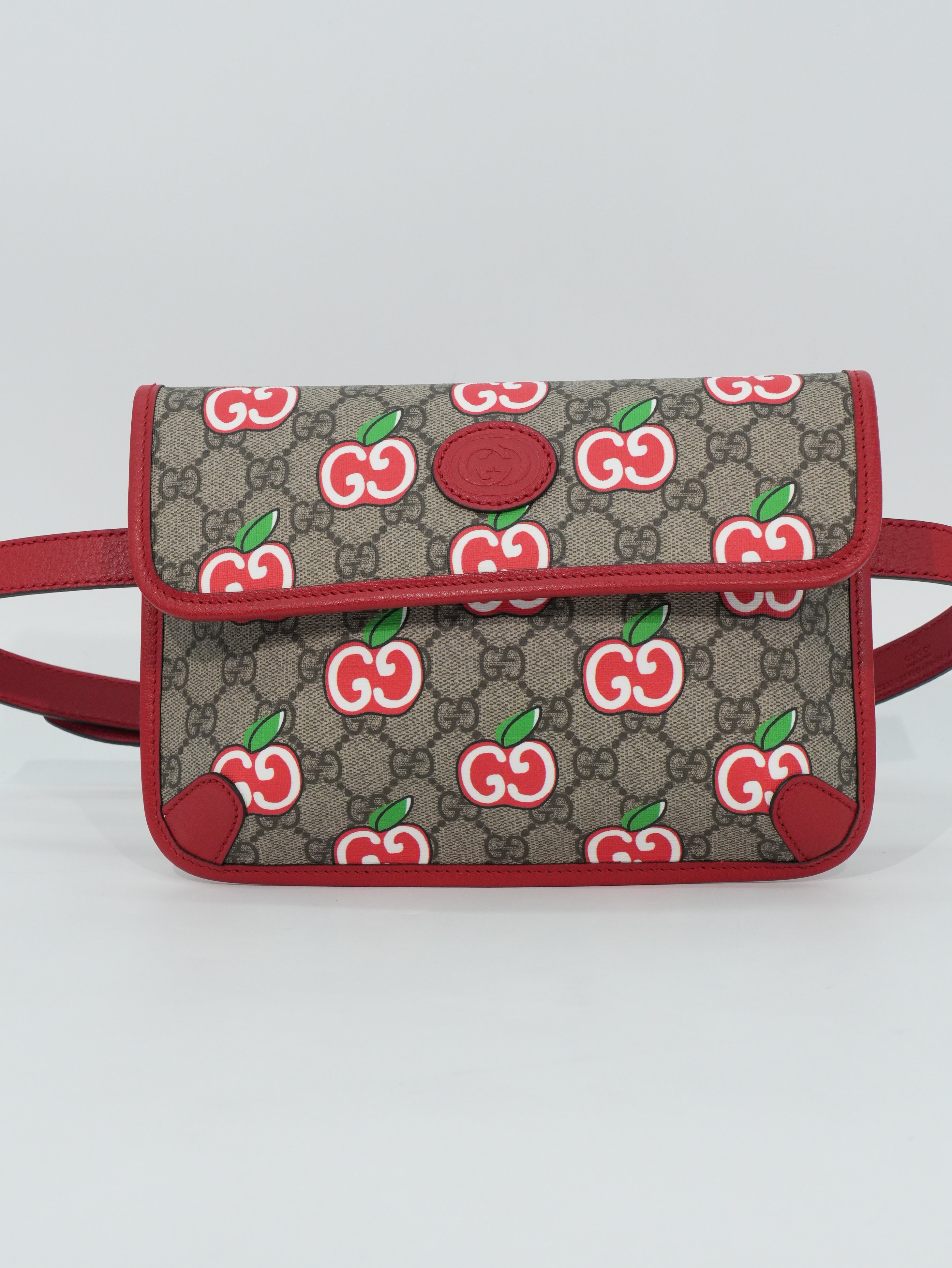 Gucci Marsupio Apple GG Supreme