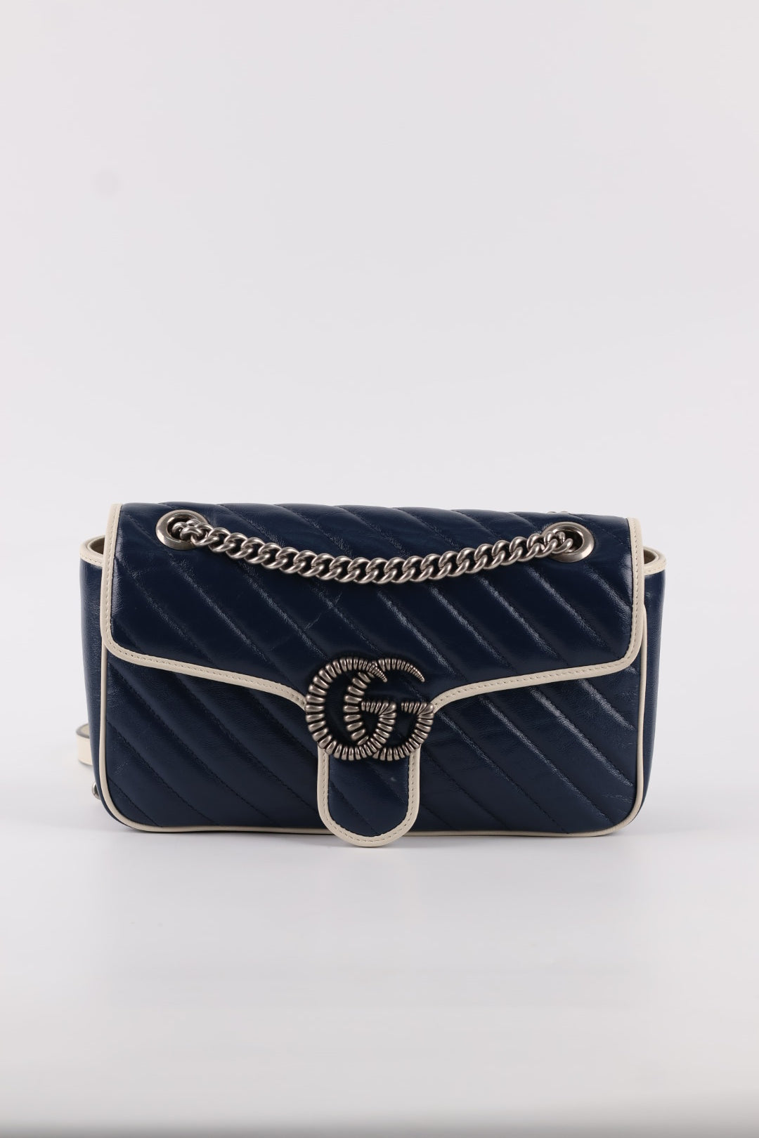 Gucci Marmont Media in Pelle