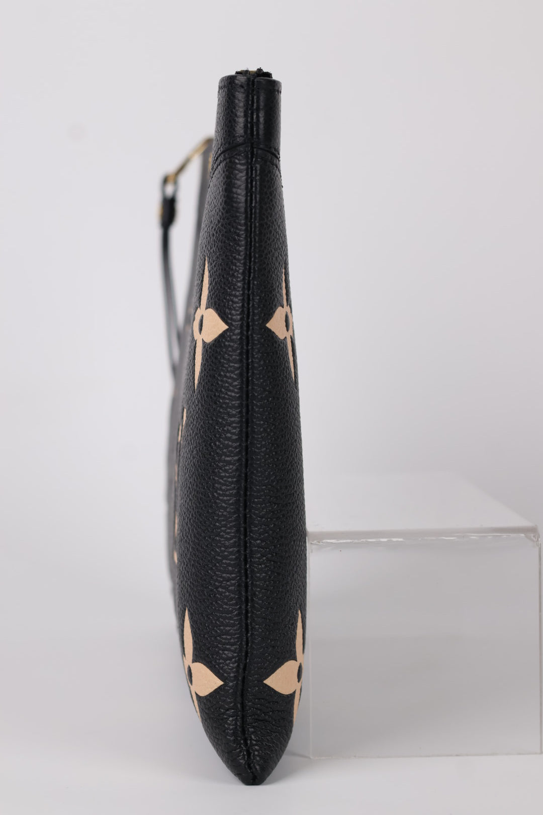 Louis Vuitton Daily Pochette Empreinte
