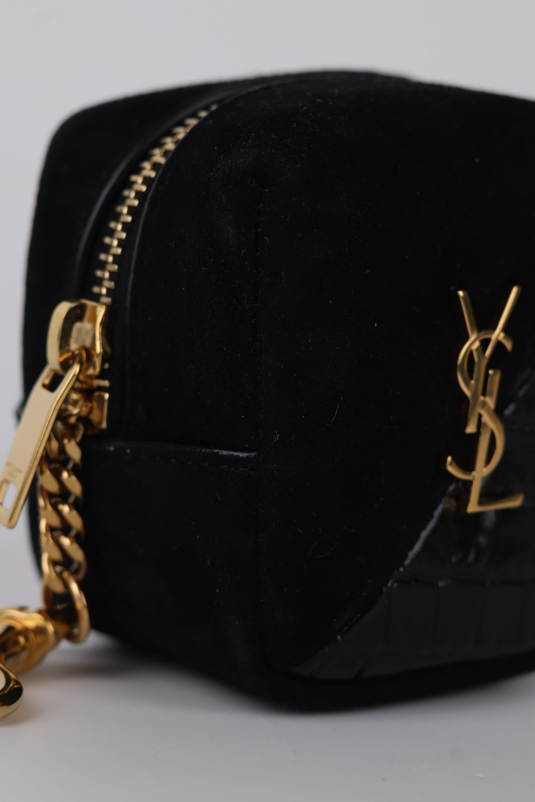 Saint Laurent Pouch