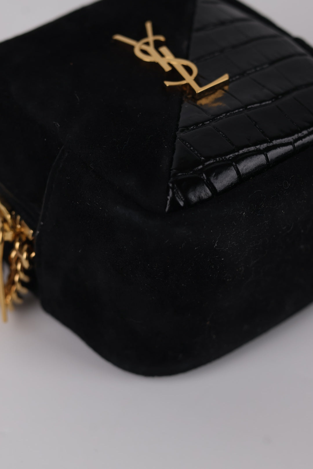 Saint Laurent Pouch
