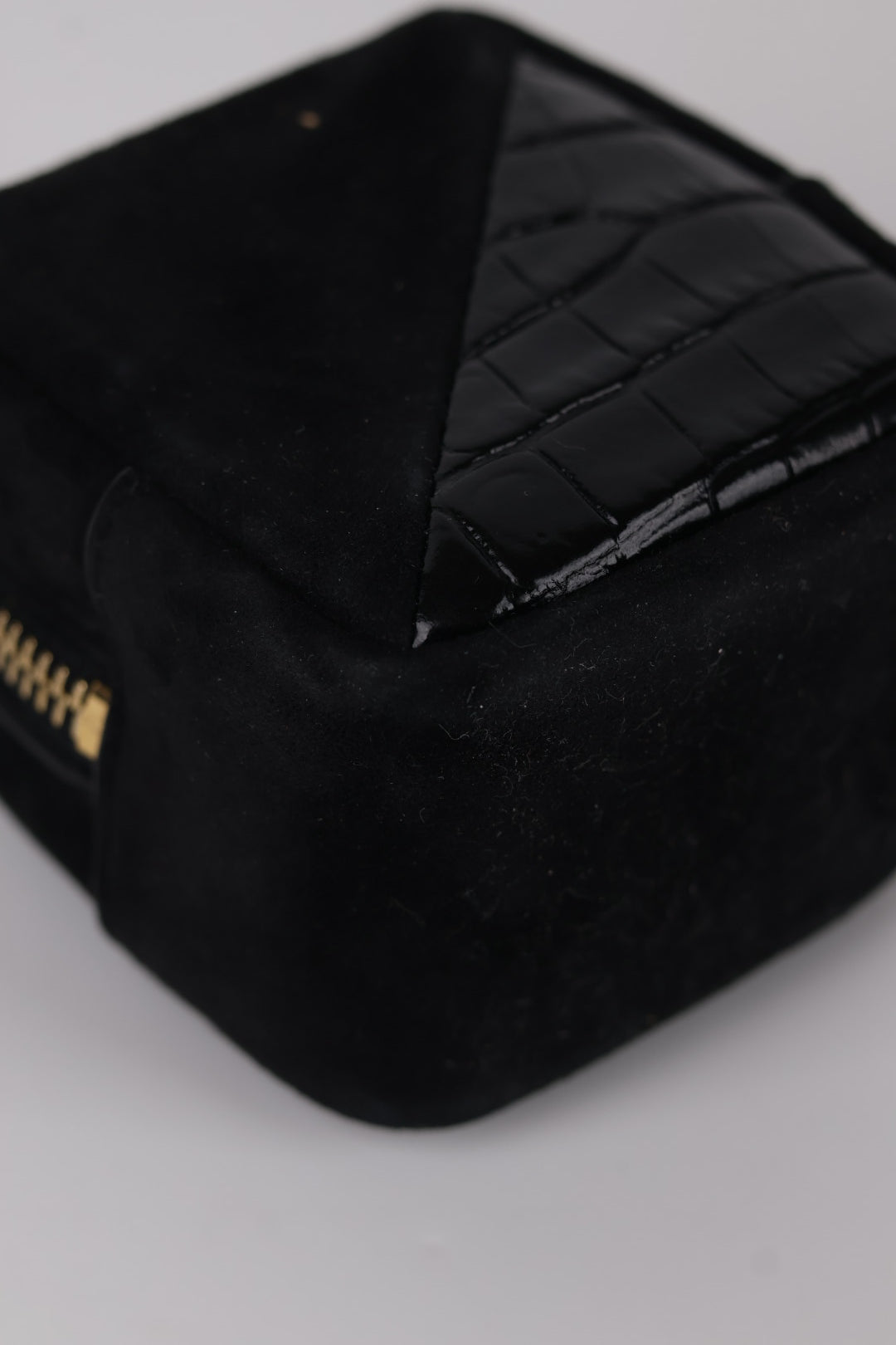 Saint Laurent Pouch