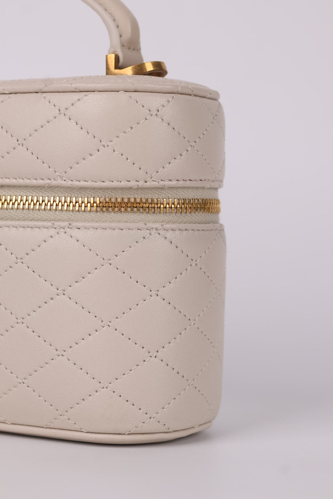Saint Laurent Vanity Gaby Piccola